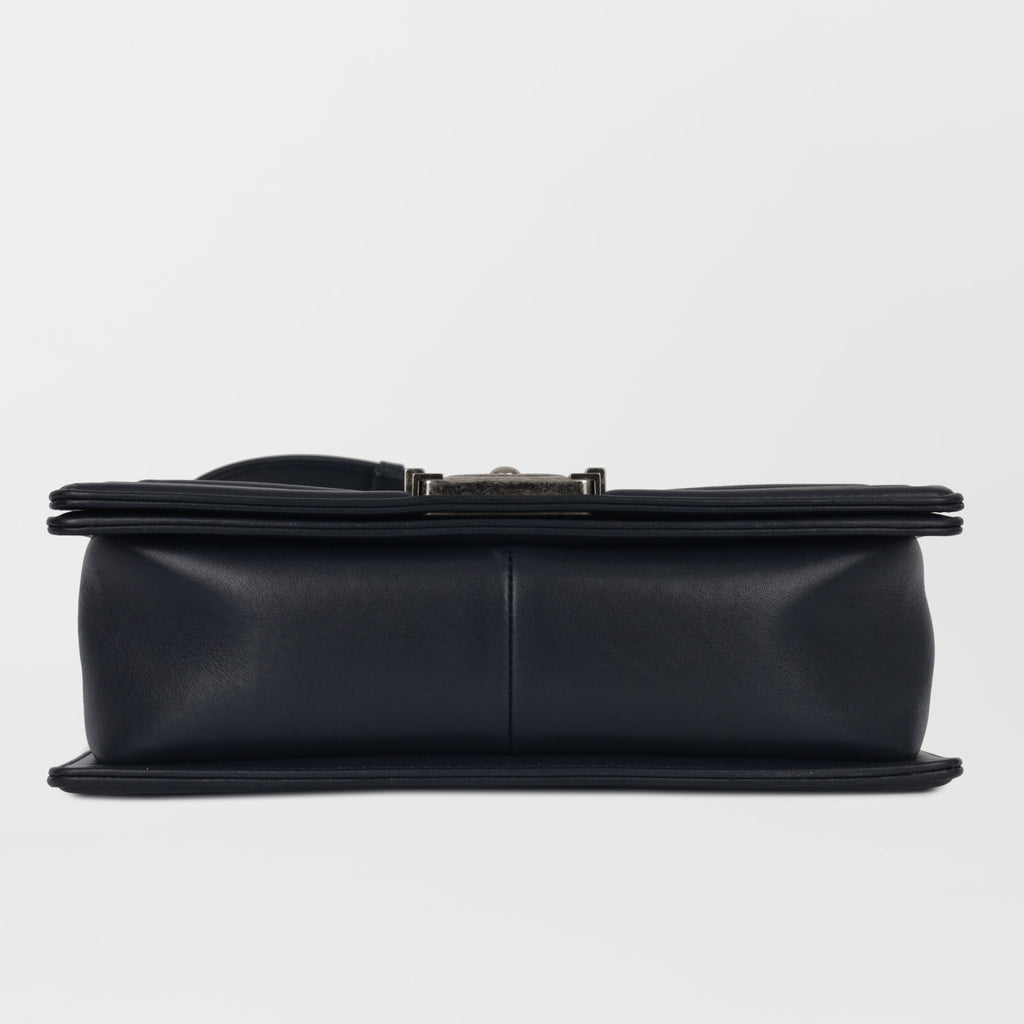 Chanel Boy Bag - Old Medium