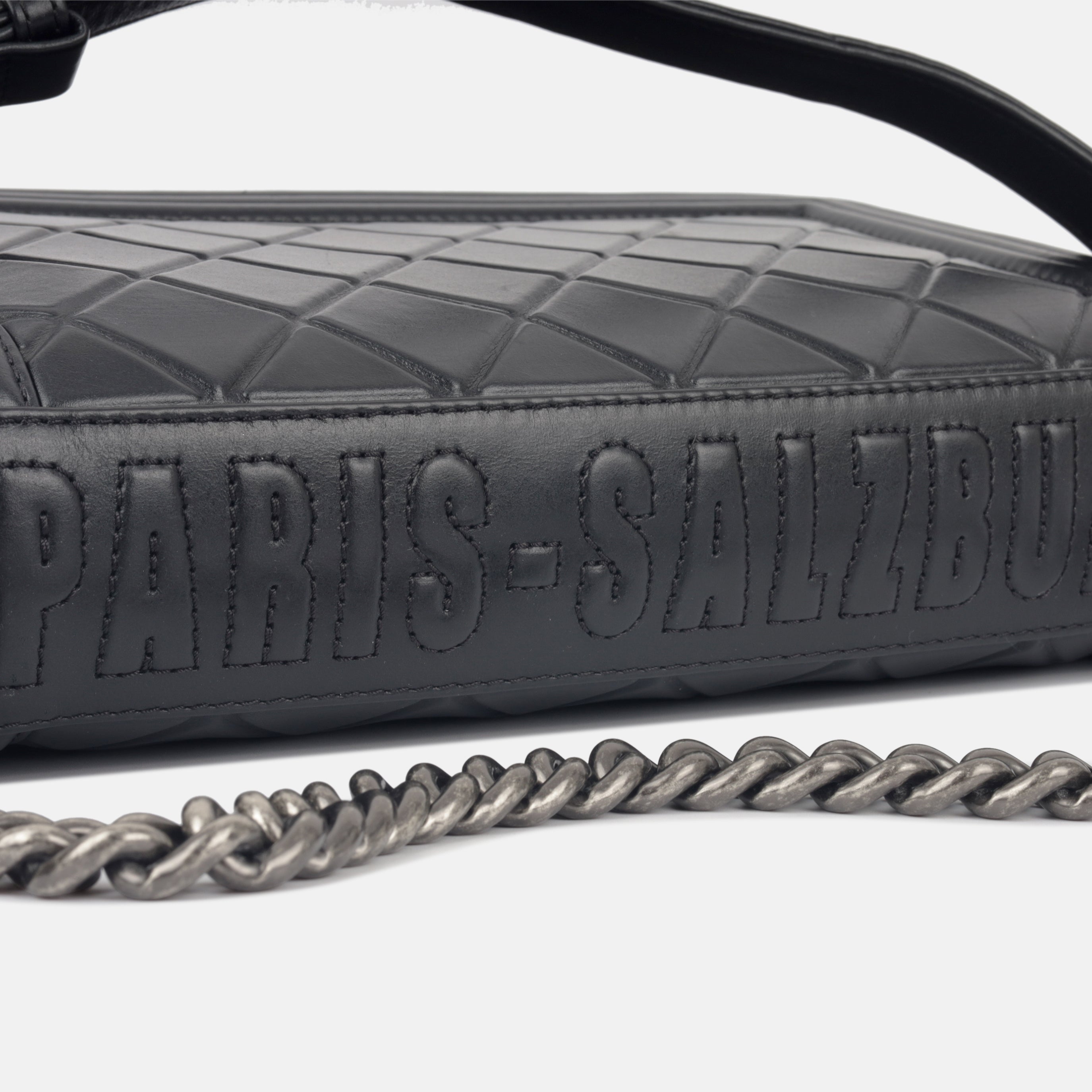Chanel Boy Bag - New Medium