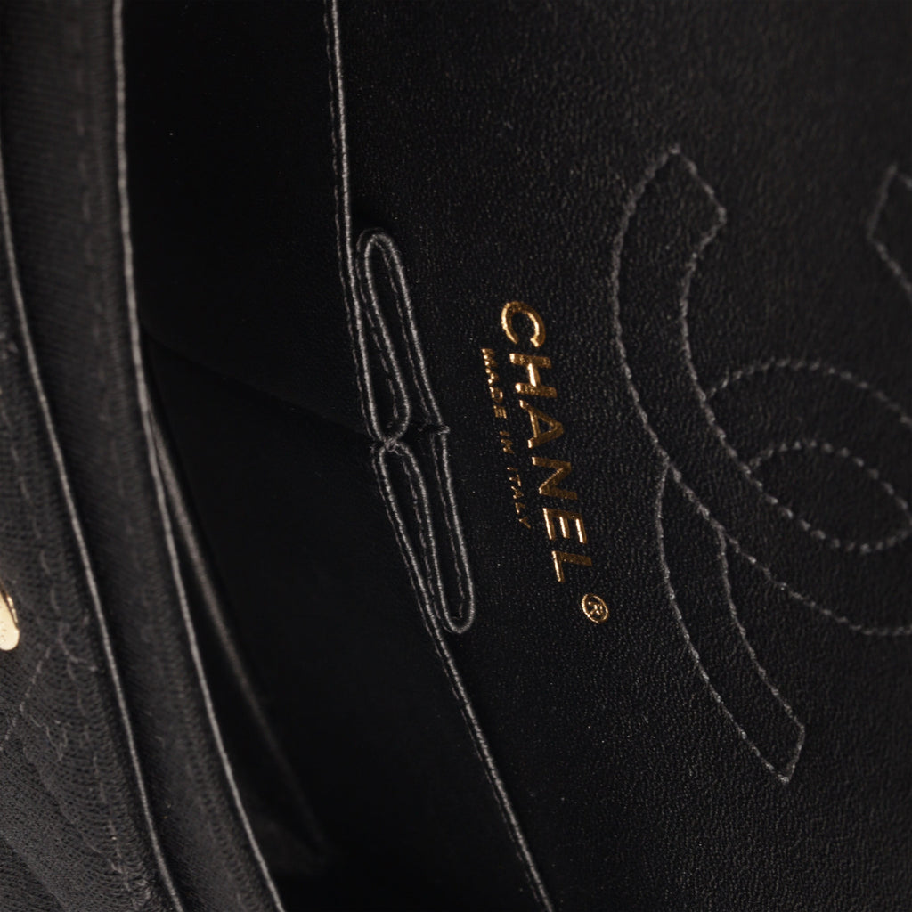 Chanel 2.55 Re Issue - 224
