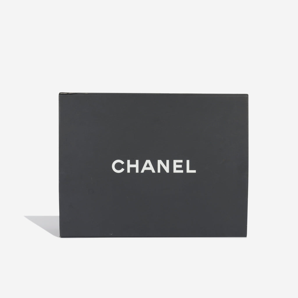 Chanel Classic Flap Bag - Jumbo