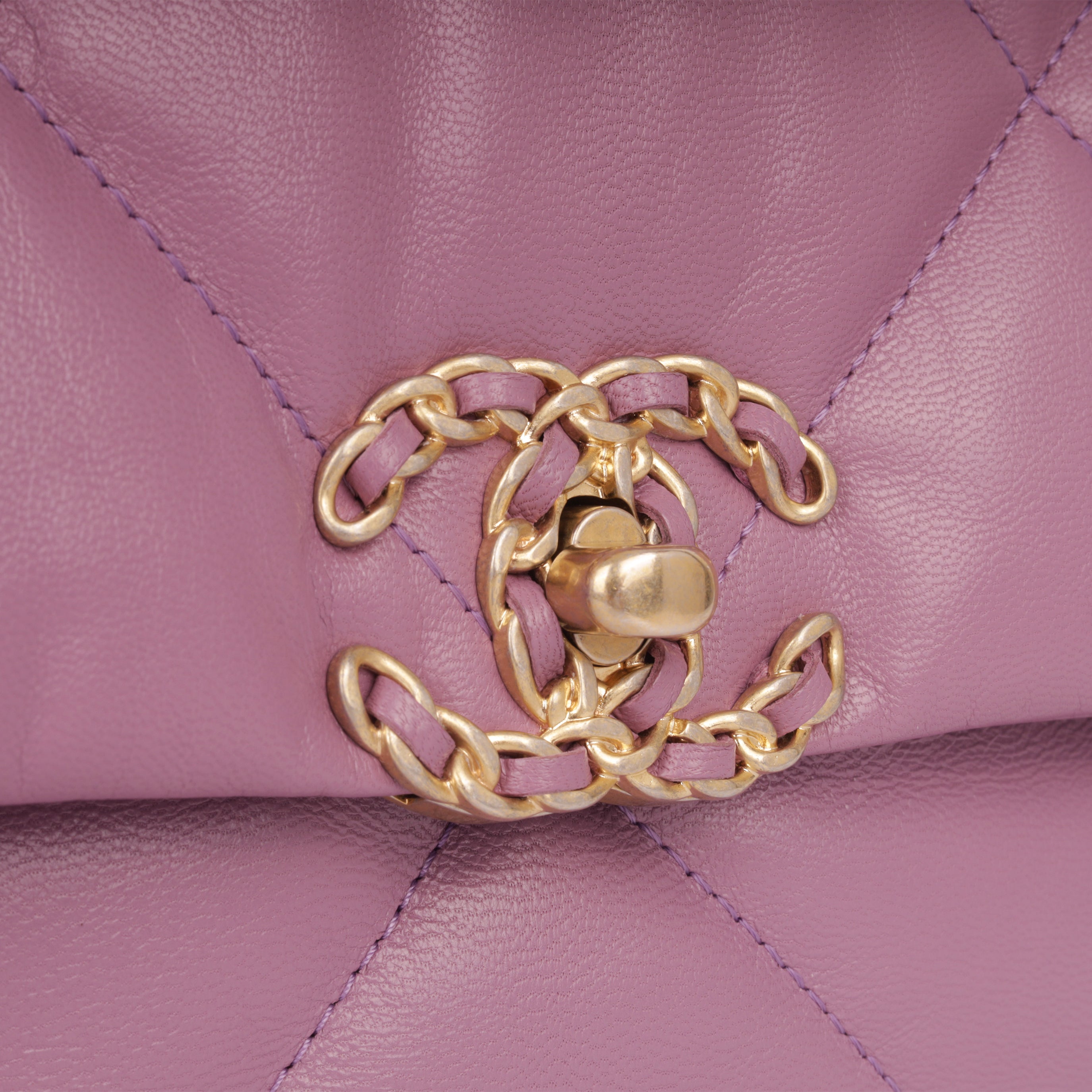 Chanel Chanel 19 - Large