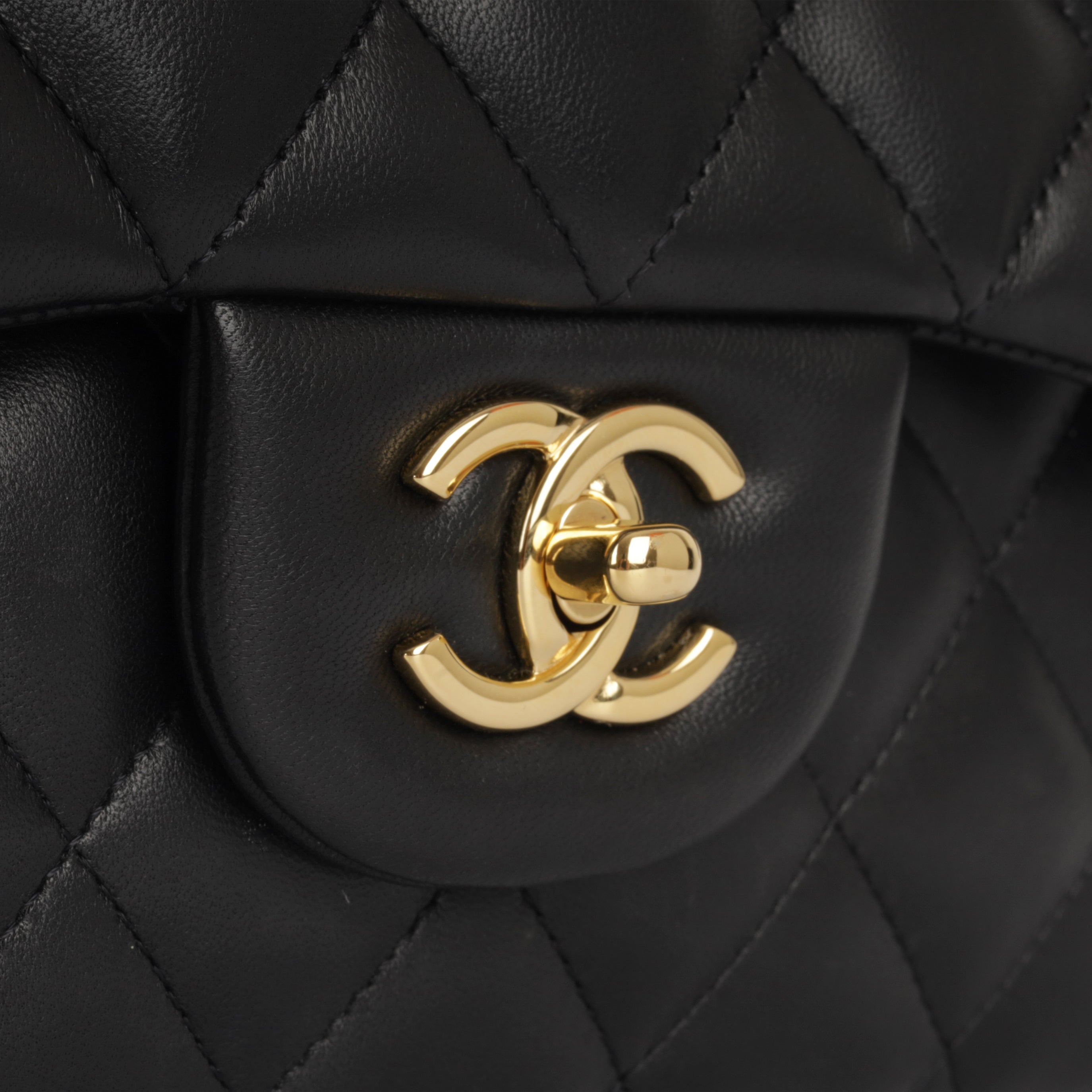Chanel Classic Flap Bag - Jumbo