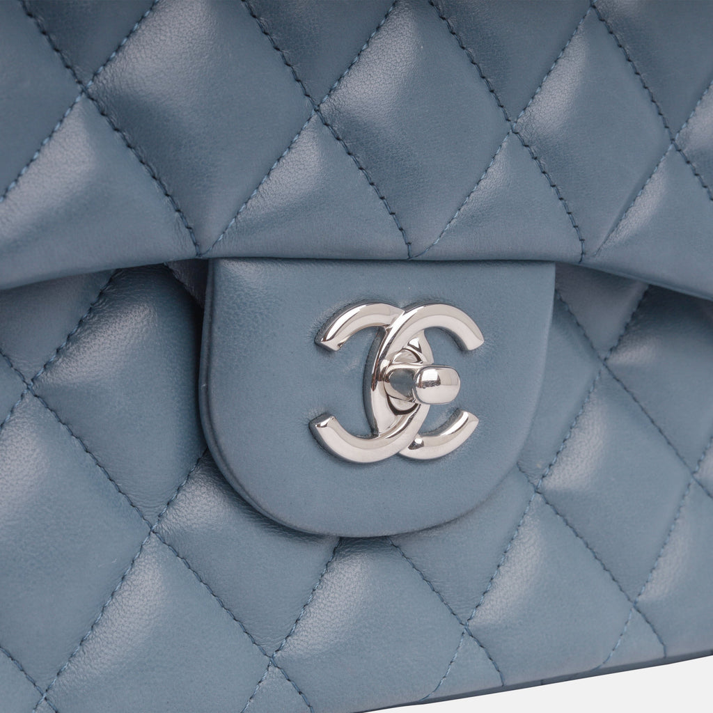 Chanel Classic Flap Bag - Jumbo