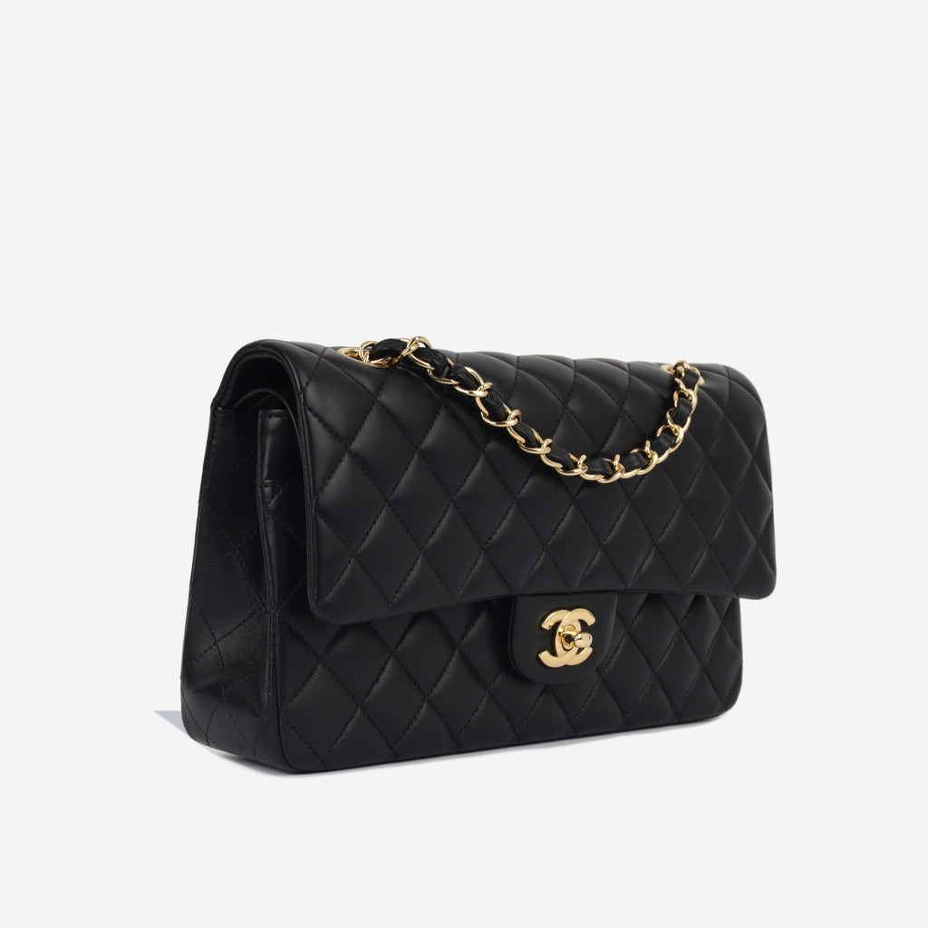 Chanel Classic Flap Bag - Medium
