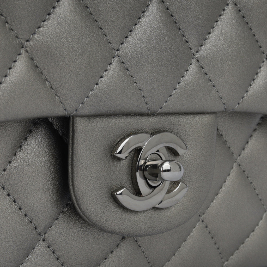 Chanel Classic Flap Bag - Medium