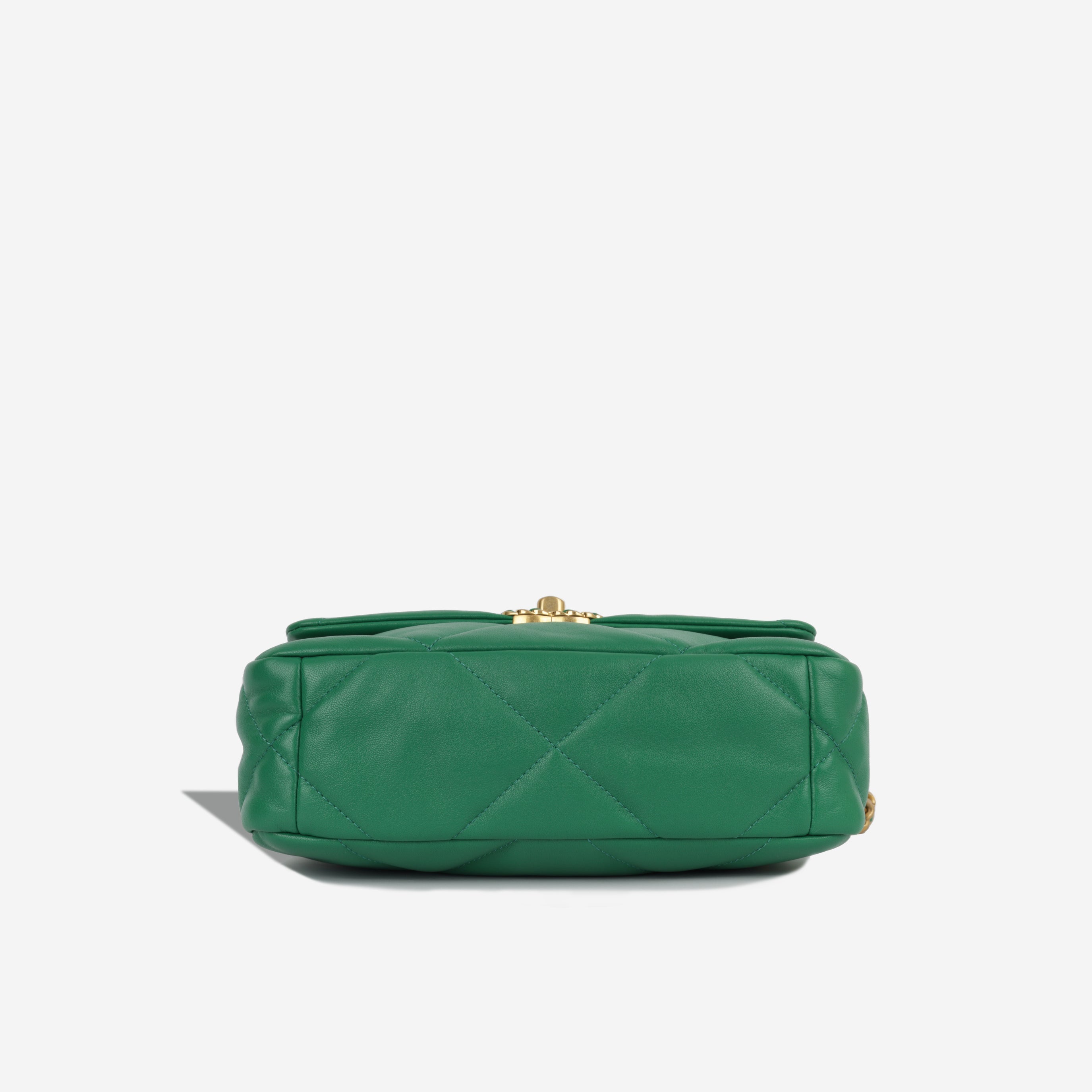 Chanel Chanel 19 - Small