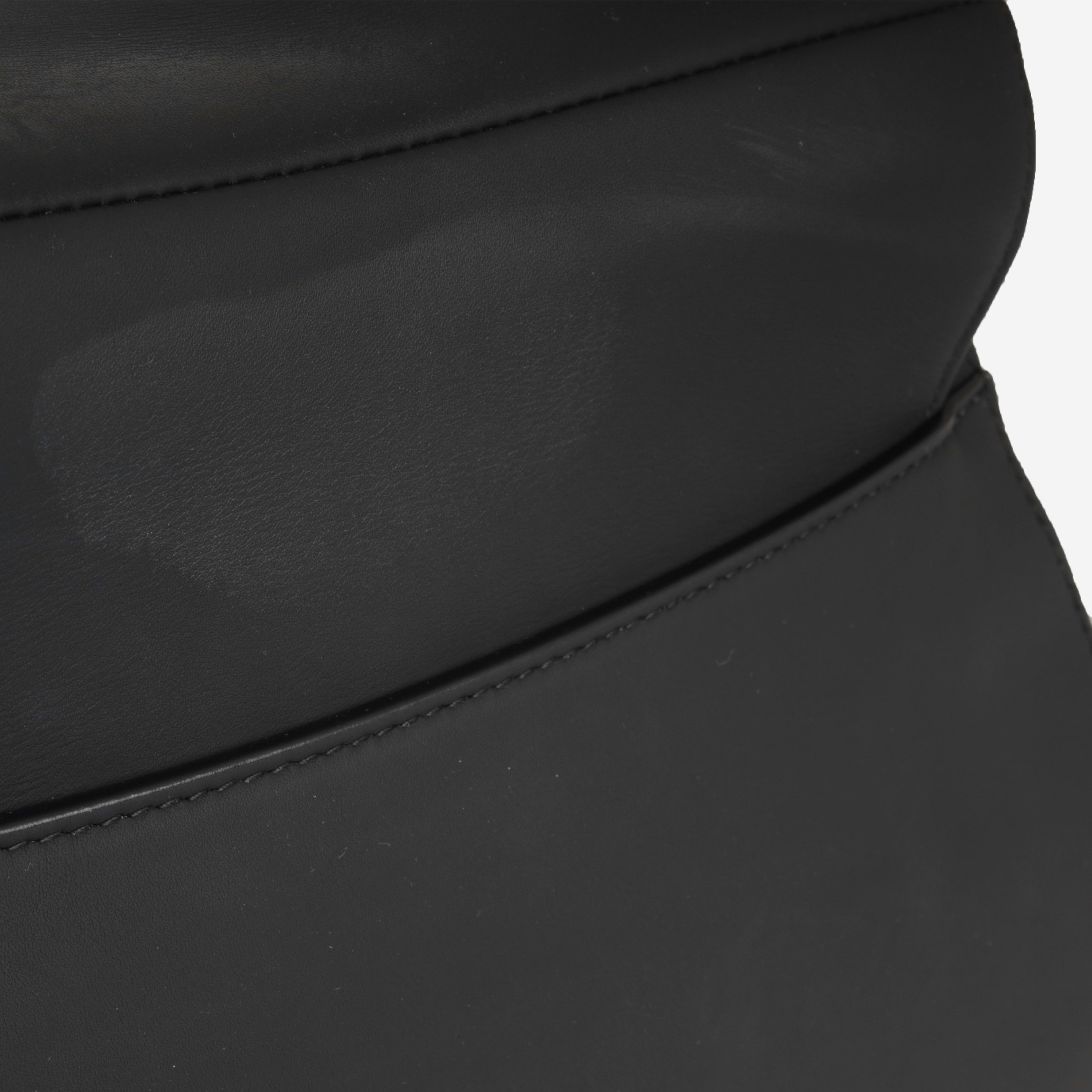 Christian Dior Ultramatte Medium Saddle