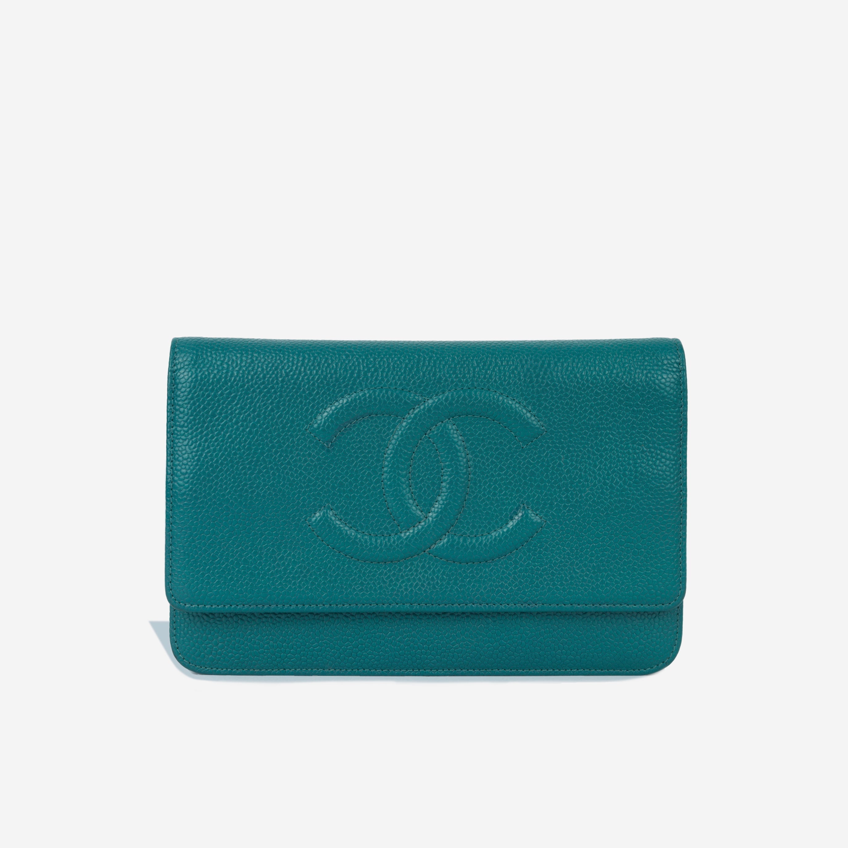 Chanel Classic Wallet On Chain