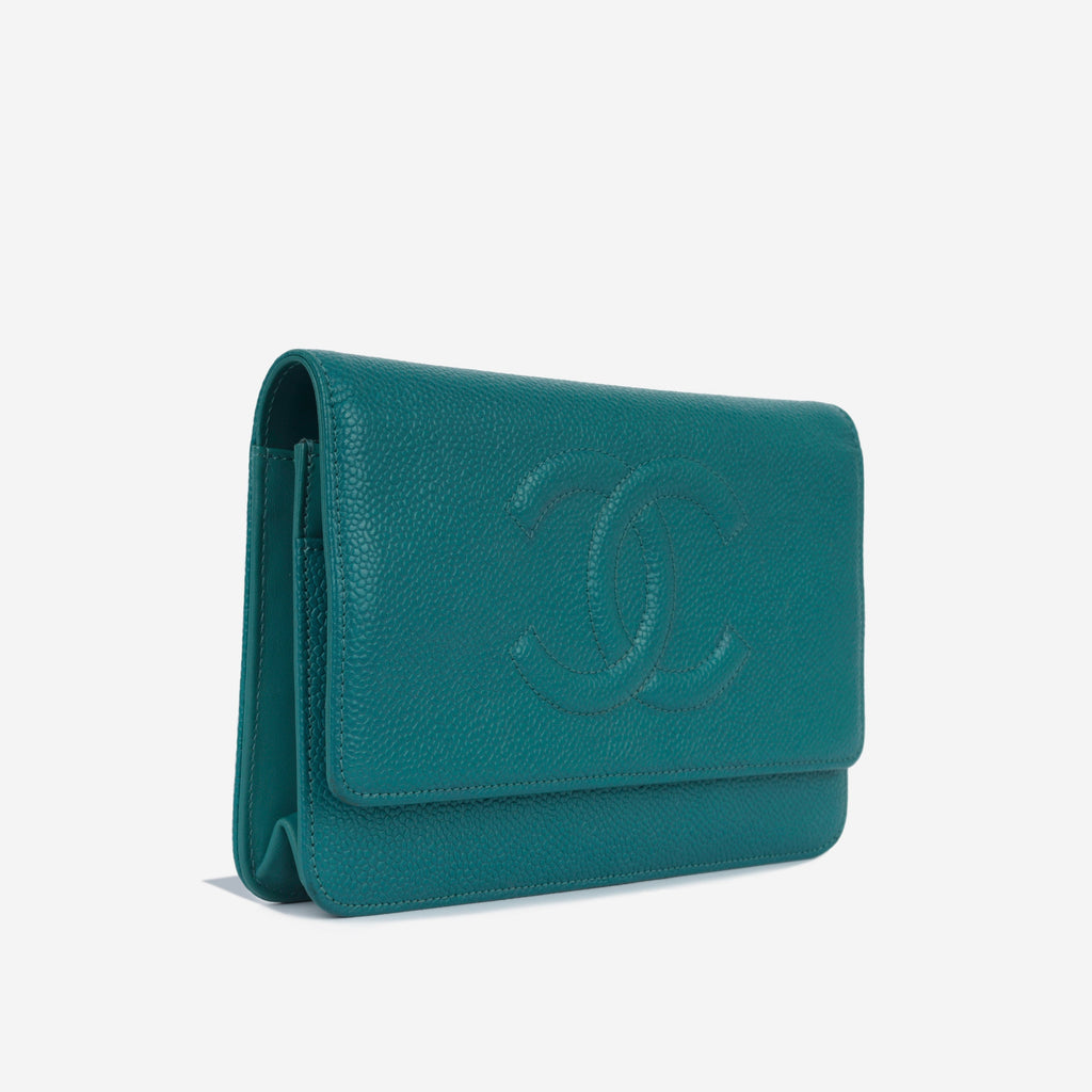 Chanel Classic Wallet On Chain