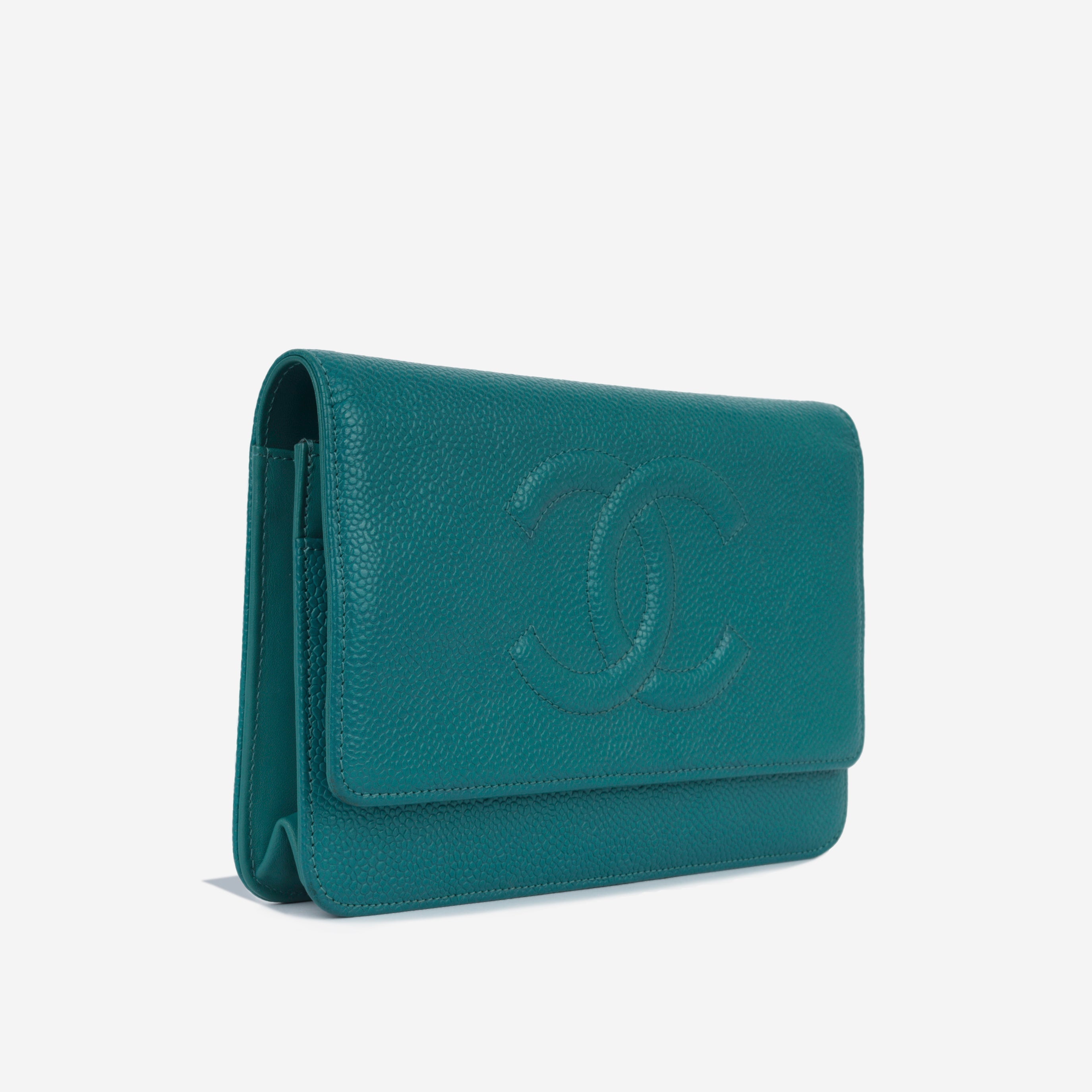 Chanel Classic Wallet On Chain