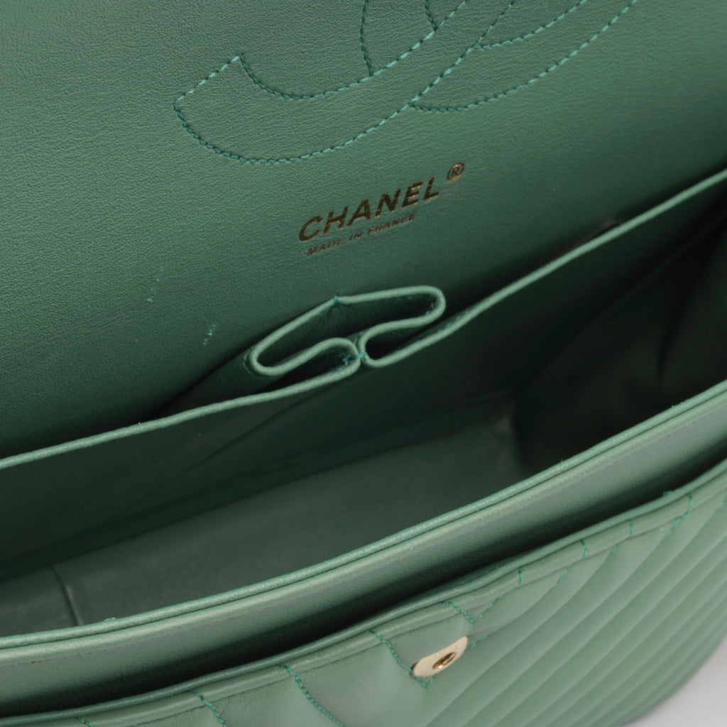 Chanel Classic Flap Bag - Jumbo