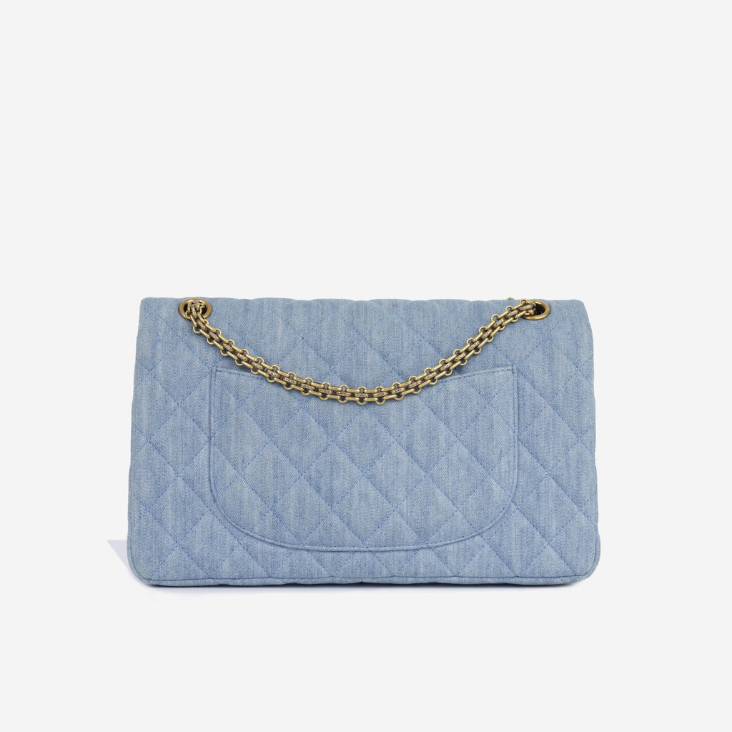 Chanel 2.55 Reissue 226