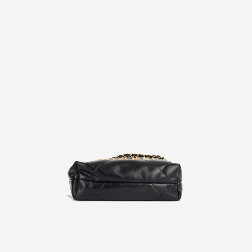 Chanel 22 Mini Handbag
