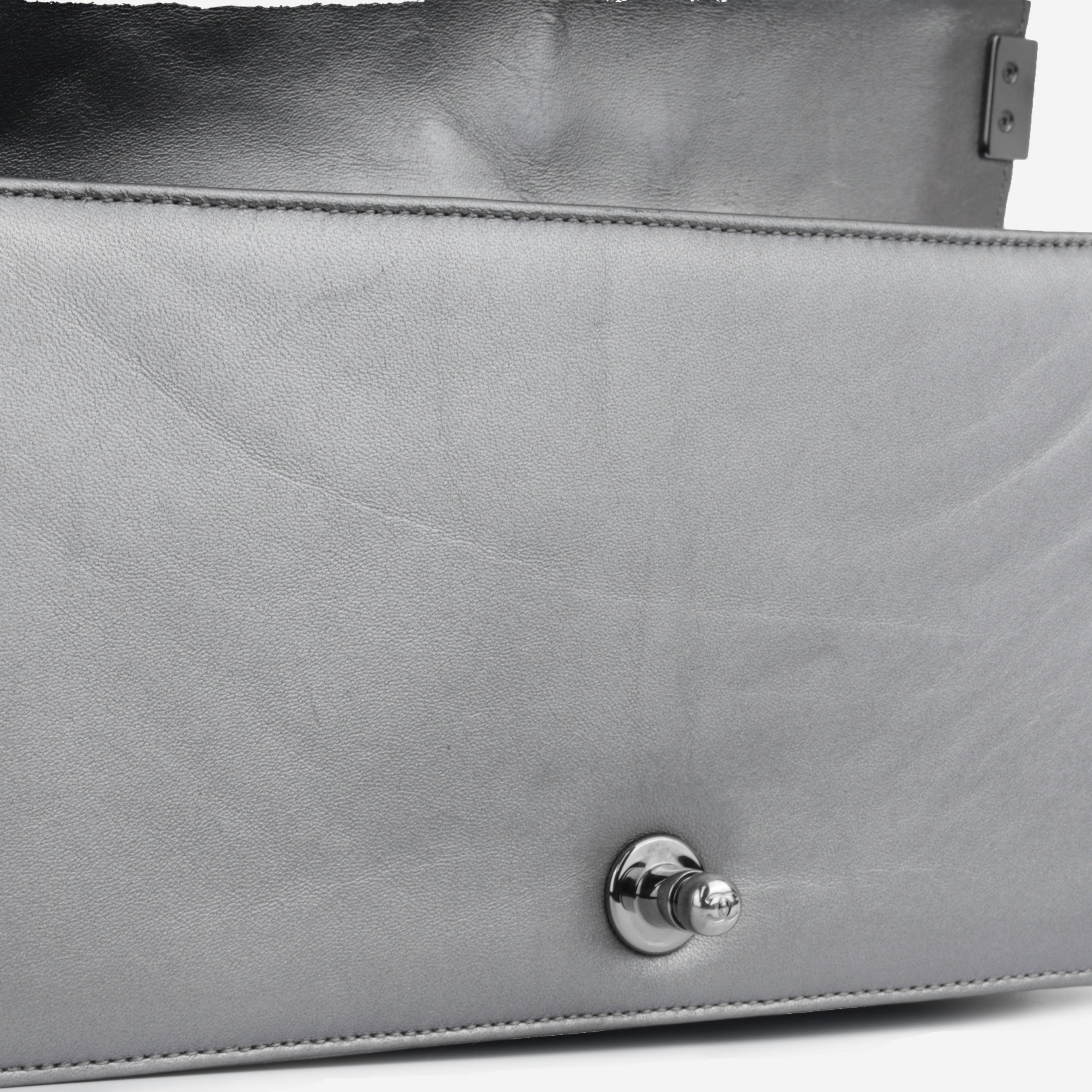 Chanel Boy Chanel - Medium