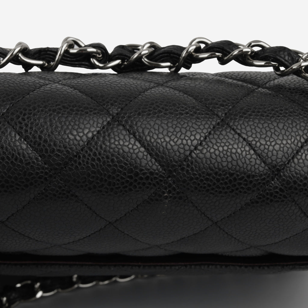 Chanel Maxi Classic Flap - Black Caviar