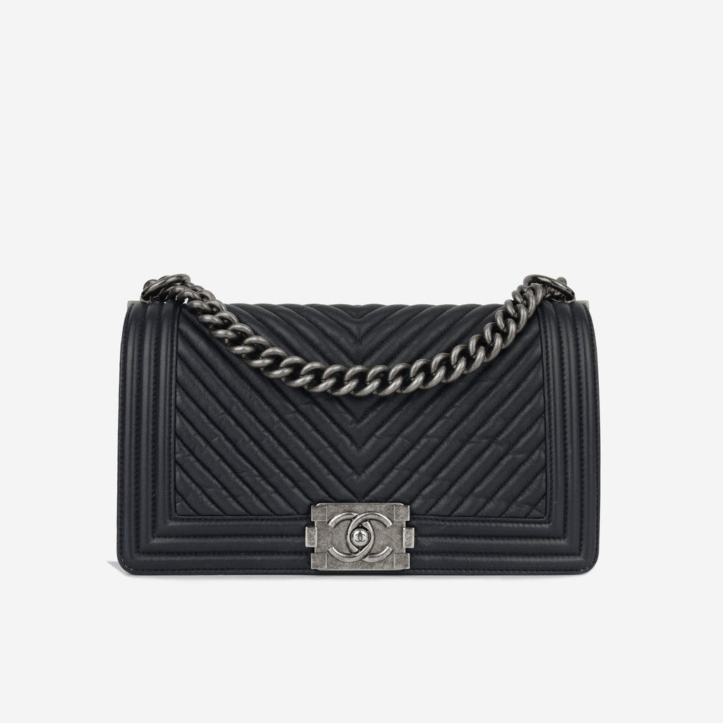 Chanel Boy Bag - Old Medium