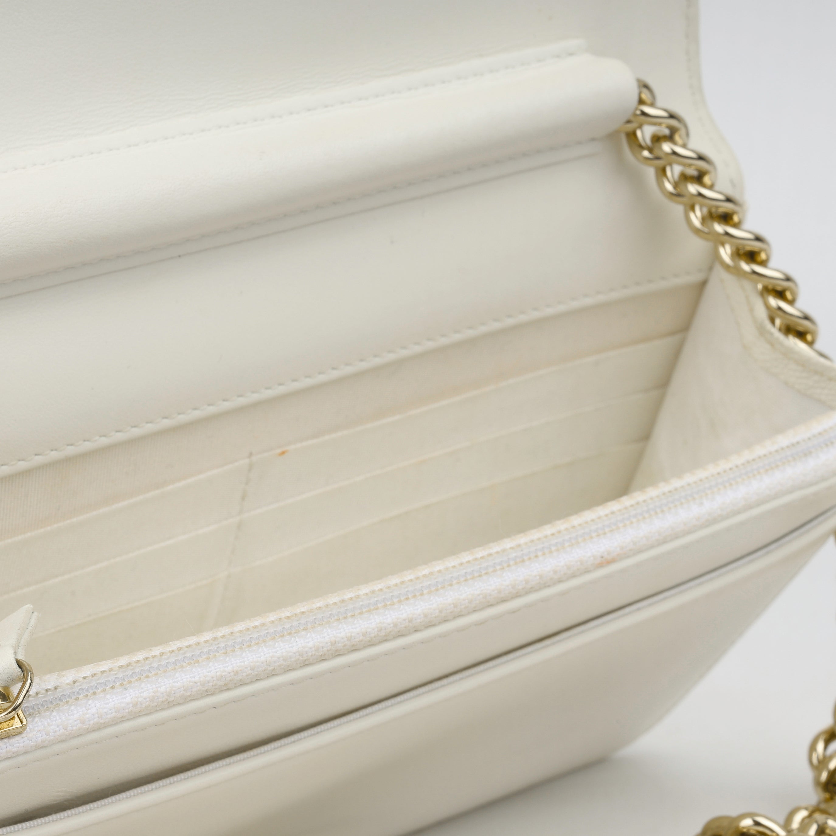 Chanel Boy WOC - Ivory