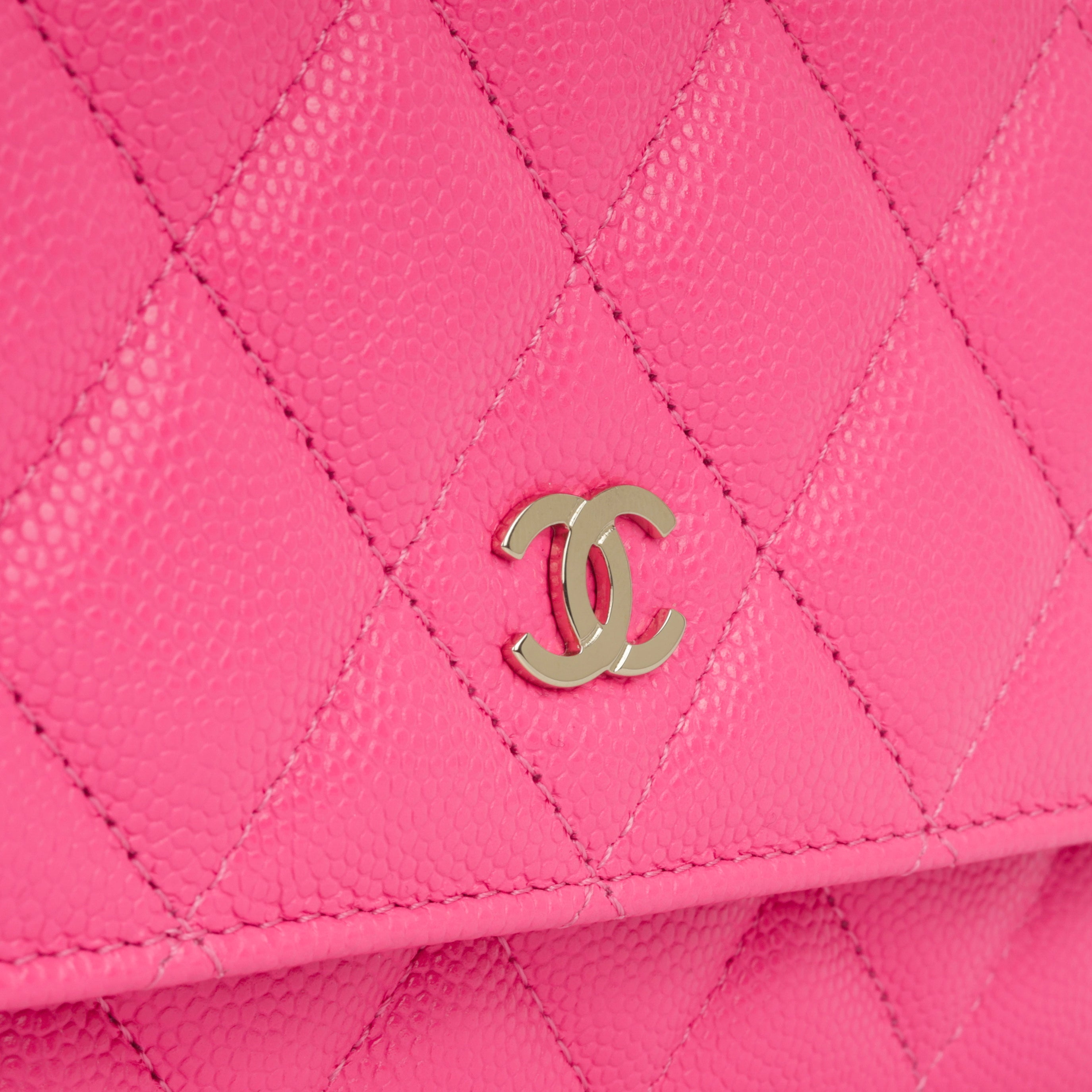 Chanel Classic Wallet on Chain