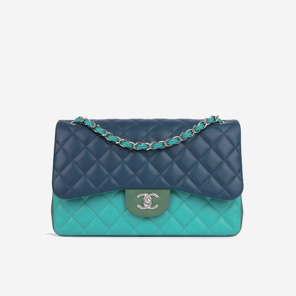 Chanel Classic Flap Bag - Jumbo