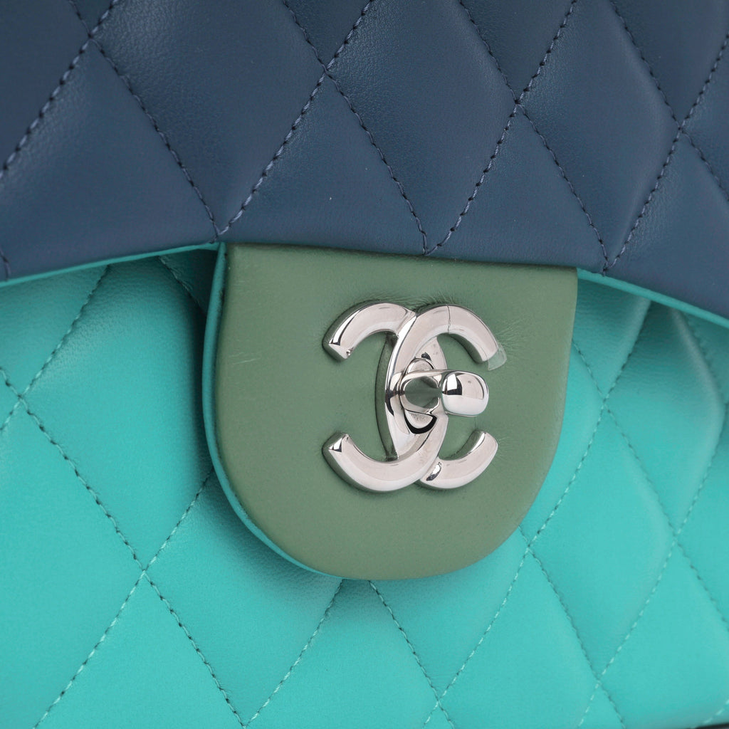 Chanel Classic Flap Bag - Jumbo