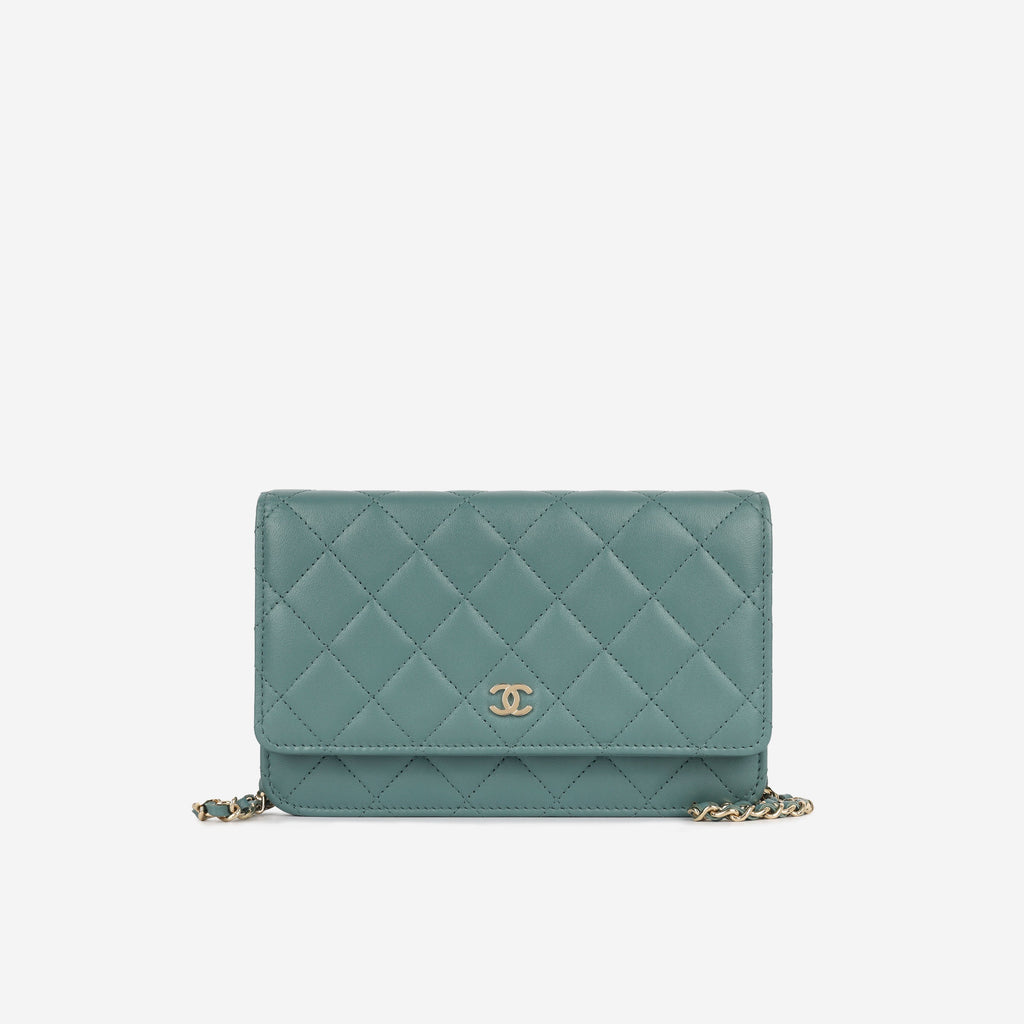 Chanel Classic Wallet on Chain