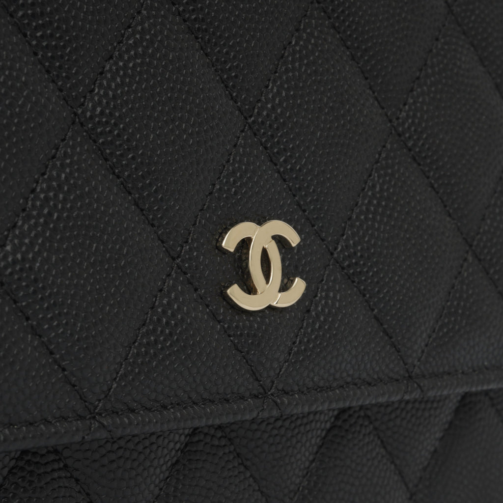 Chanel Classic Wallet on Chain - Square