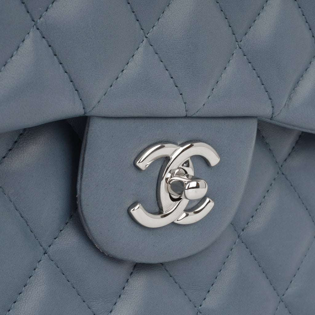 Chanel Classic Flap Bag - Jumbo