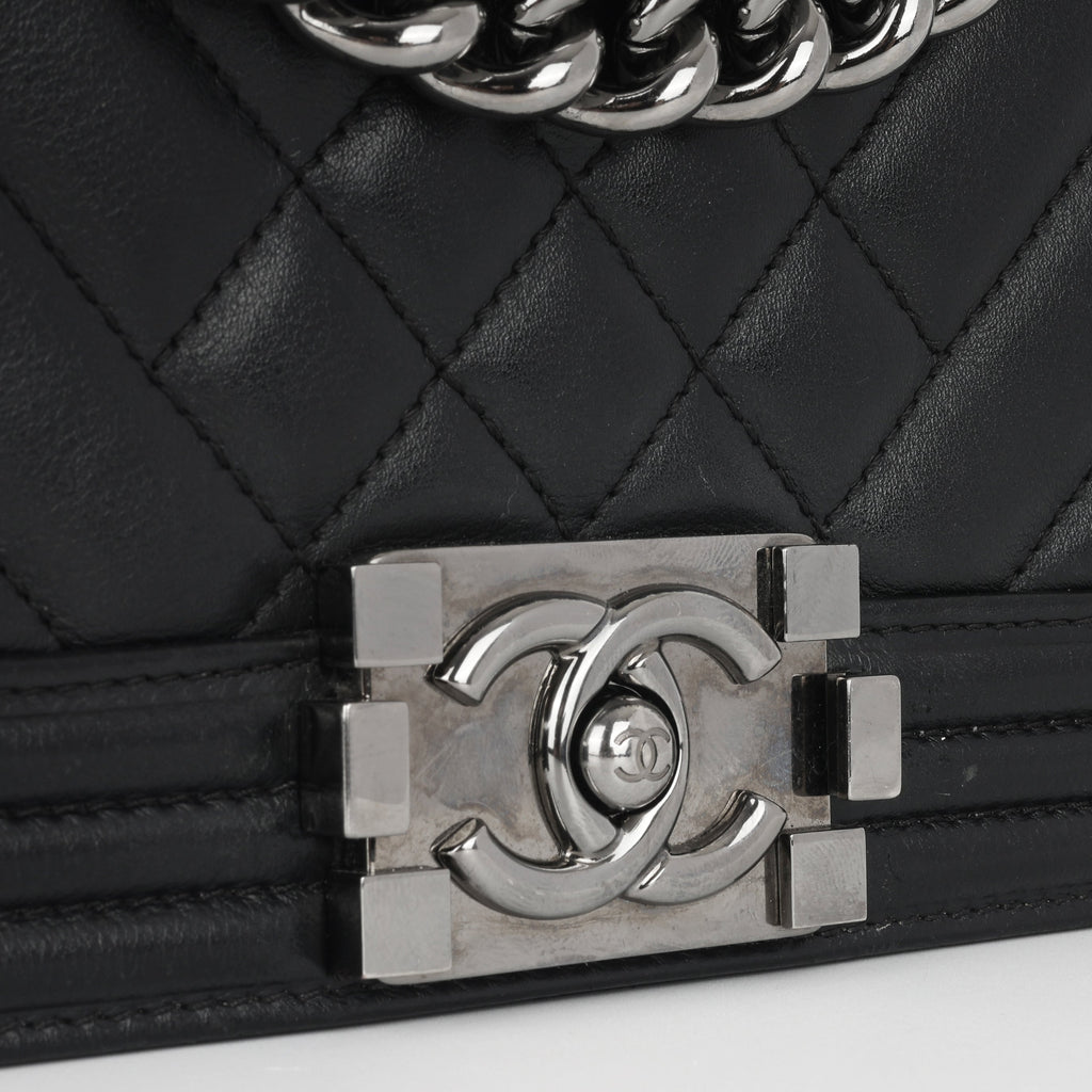 Chanel Boy Bag - Old Medium