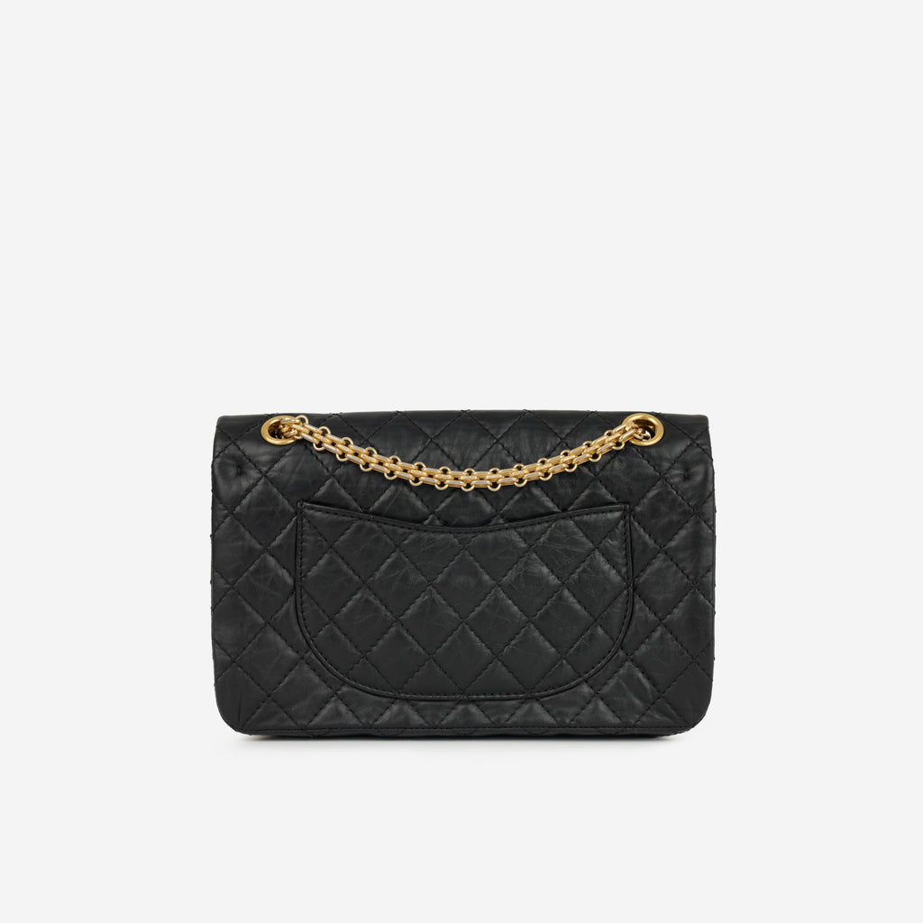 Chanel 2.55 Reissue - 225