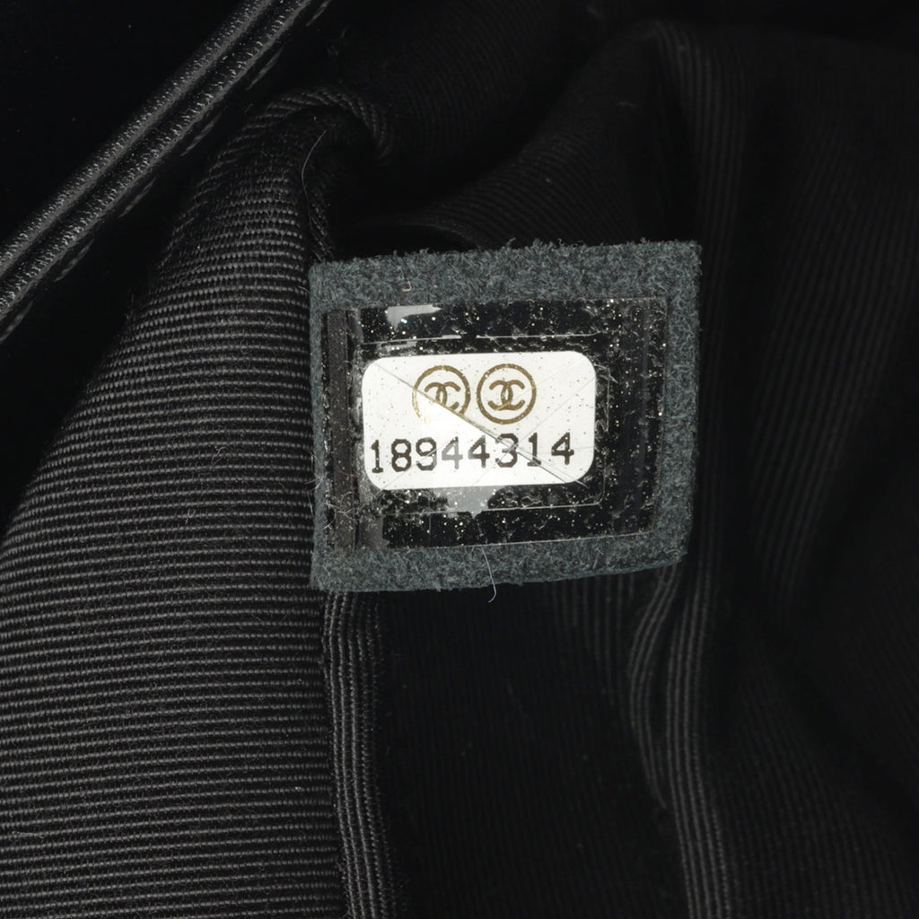 Chanel Boy Bag - New Medium