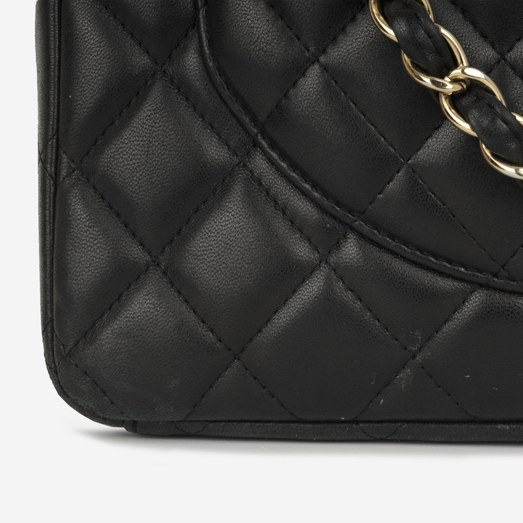 Chanel Maxi Classic Flap