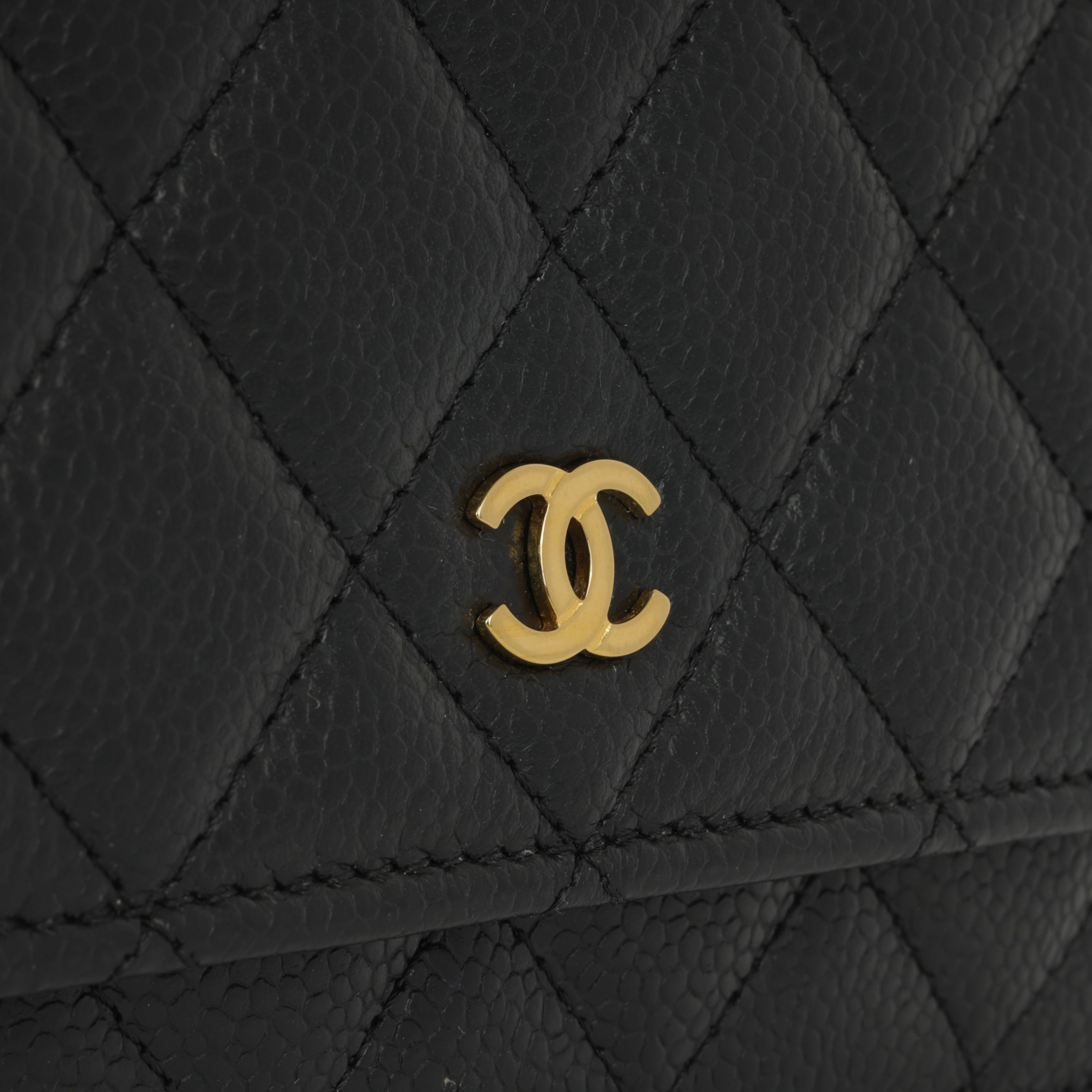Chanel Classic Wallet on Chain