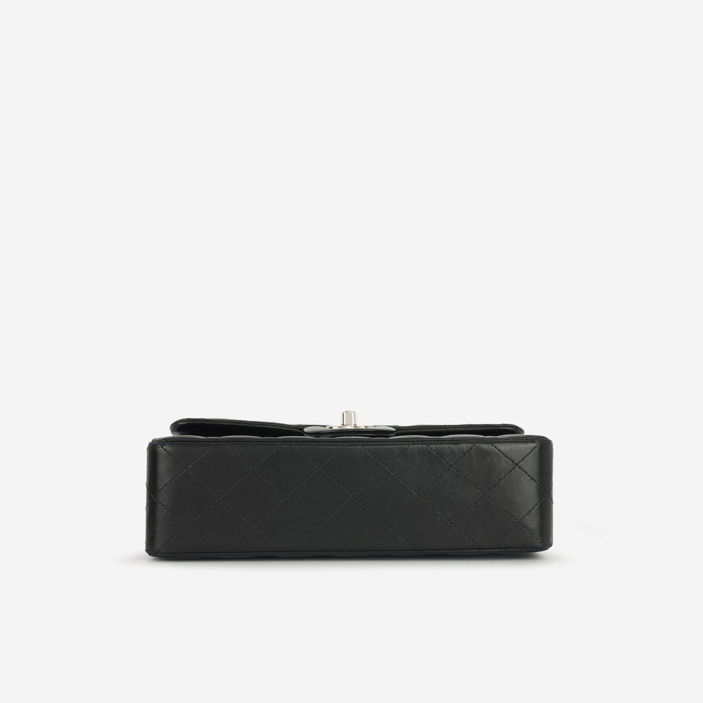 Small Classic Flap