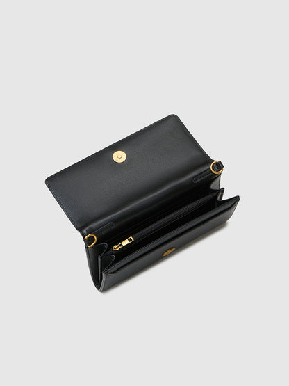 Carly Wallet