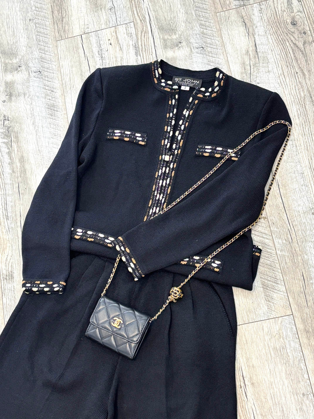 ST JOHN BASIC 2 PIECE TOP AND PANTS SET