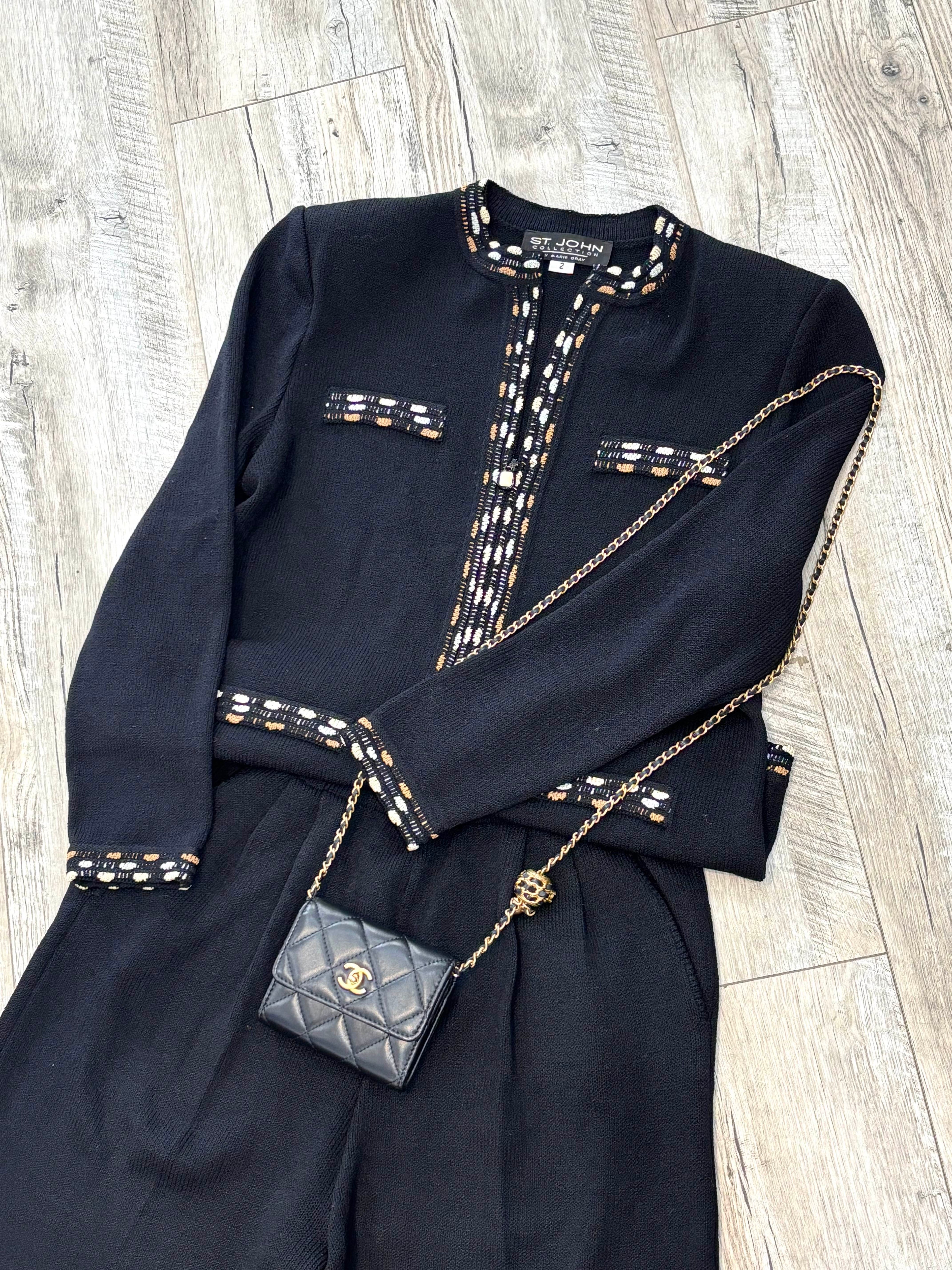 ST JOHN BASIC 2 PIECE TOP AND PANTS SET