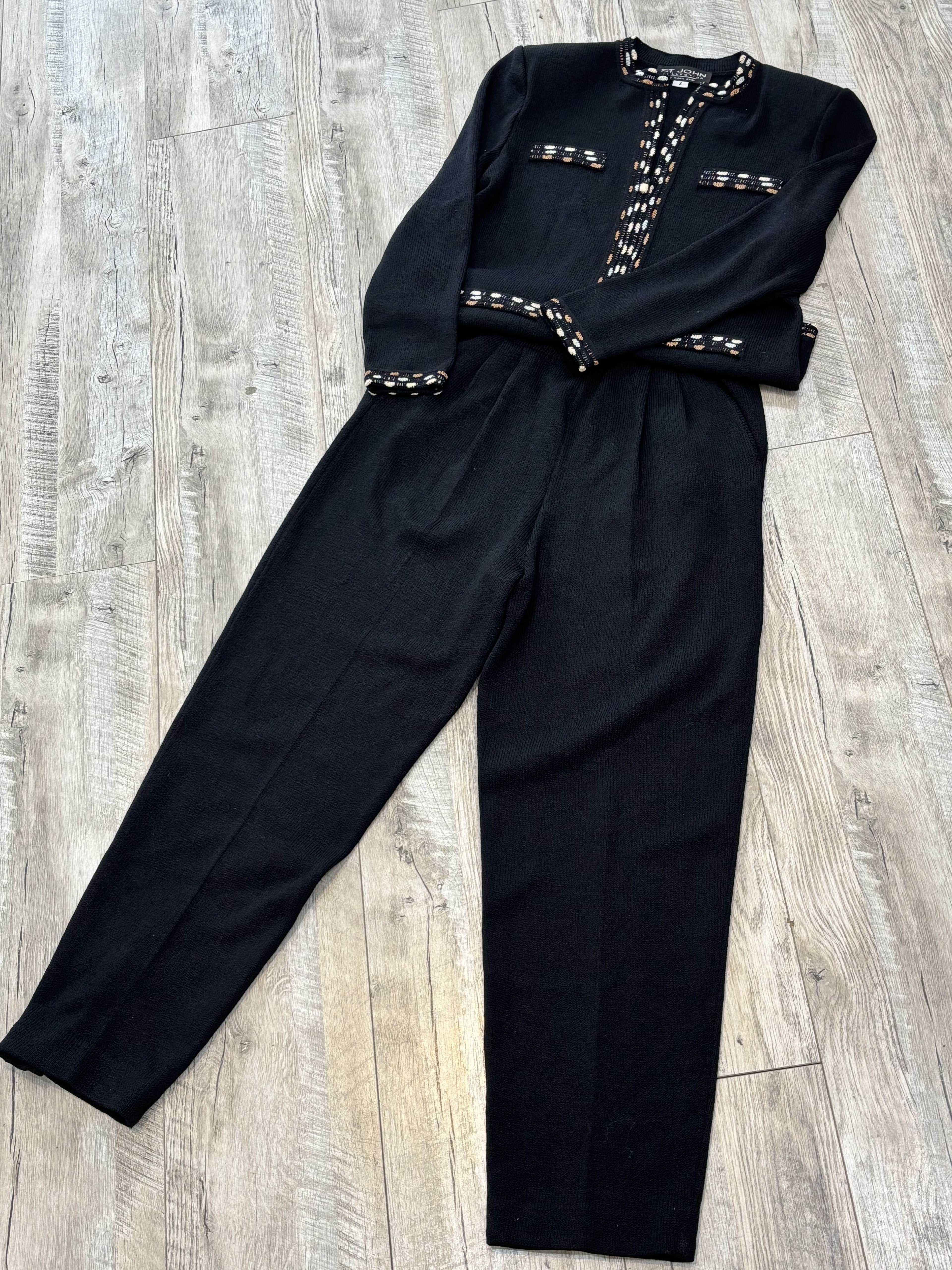 ST JOHN BASIC 2 PIECE TOP AND PANTS SET