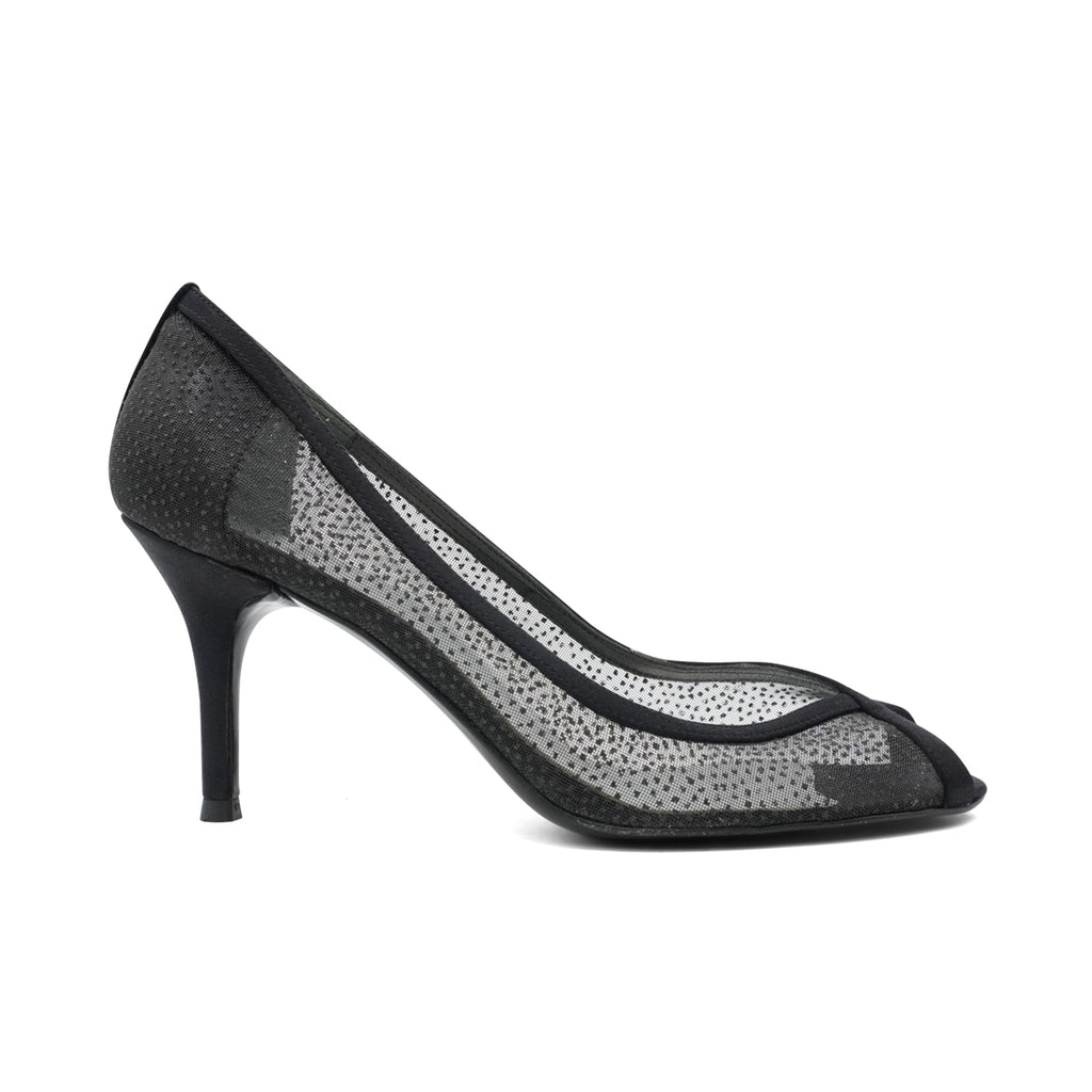 Stuart Weitzman 'Laceola' Pumps - Women's 9.5
