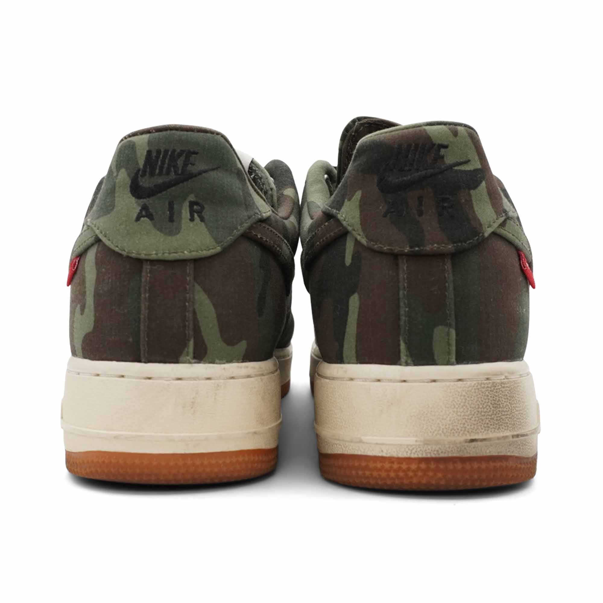 Nike x Supreme 'Air Force 1' Sneakers - Men's 10.5