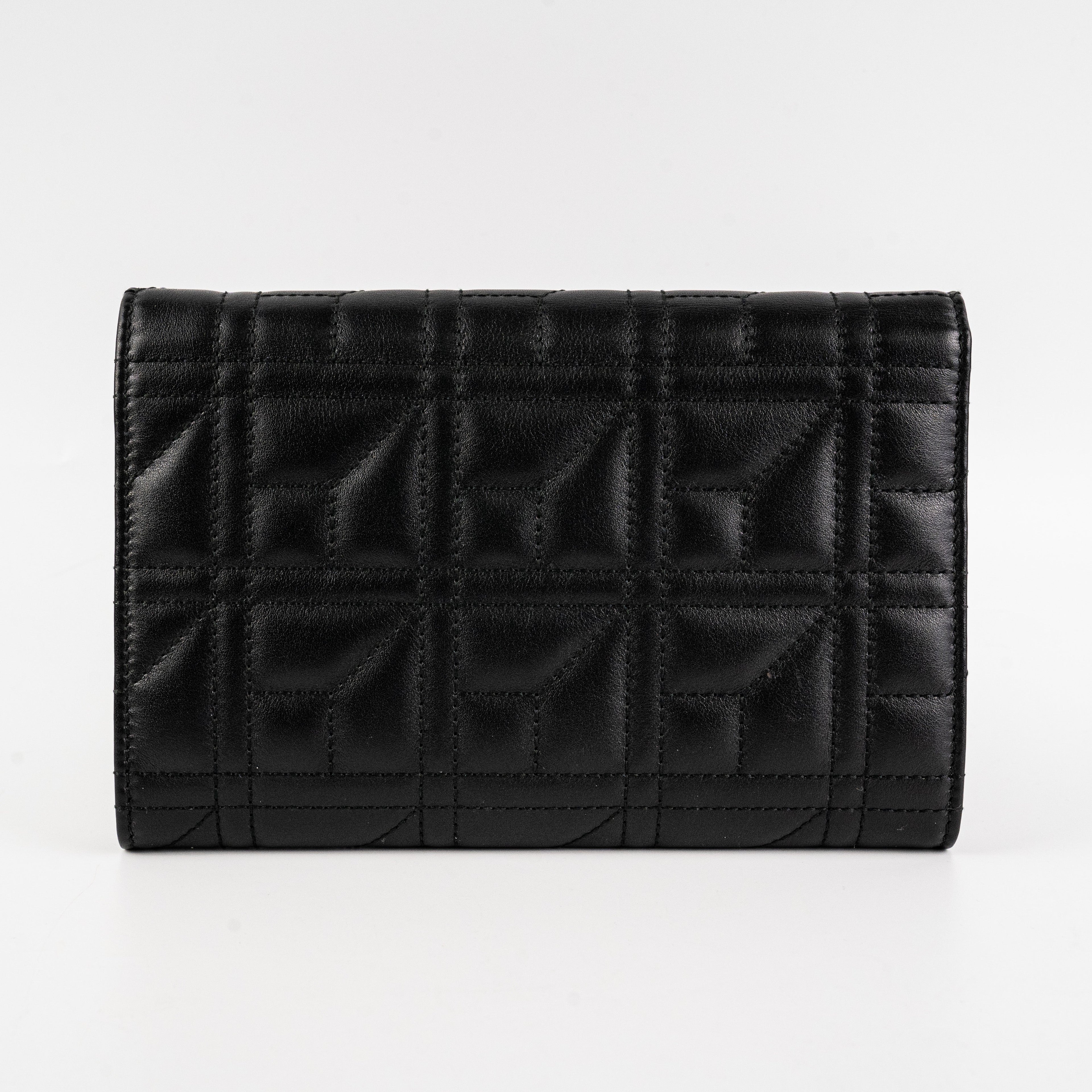 Gucci Pearl GG Black Wallet On Chain WOC