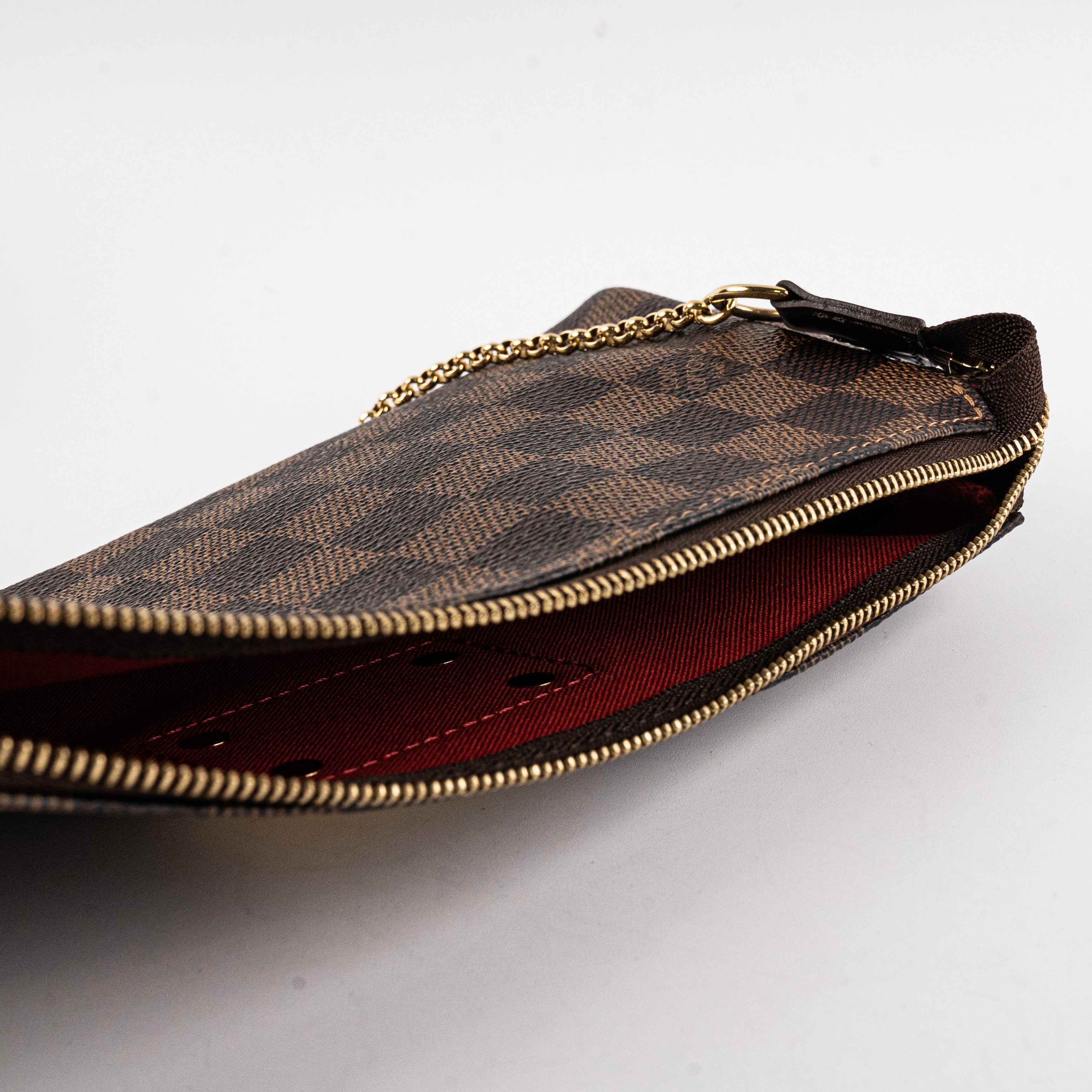 Louis Vuitton Eva Damier Ebene Clutch