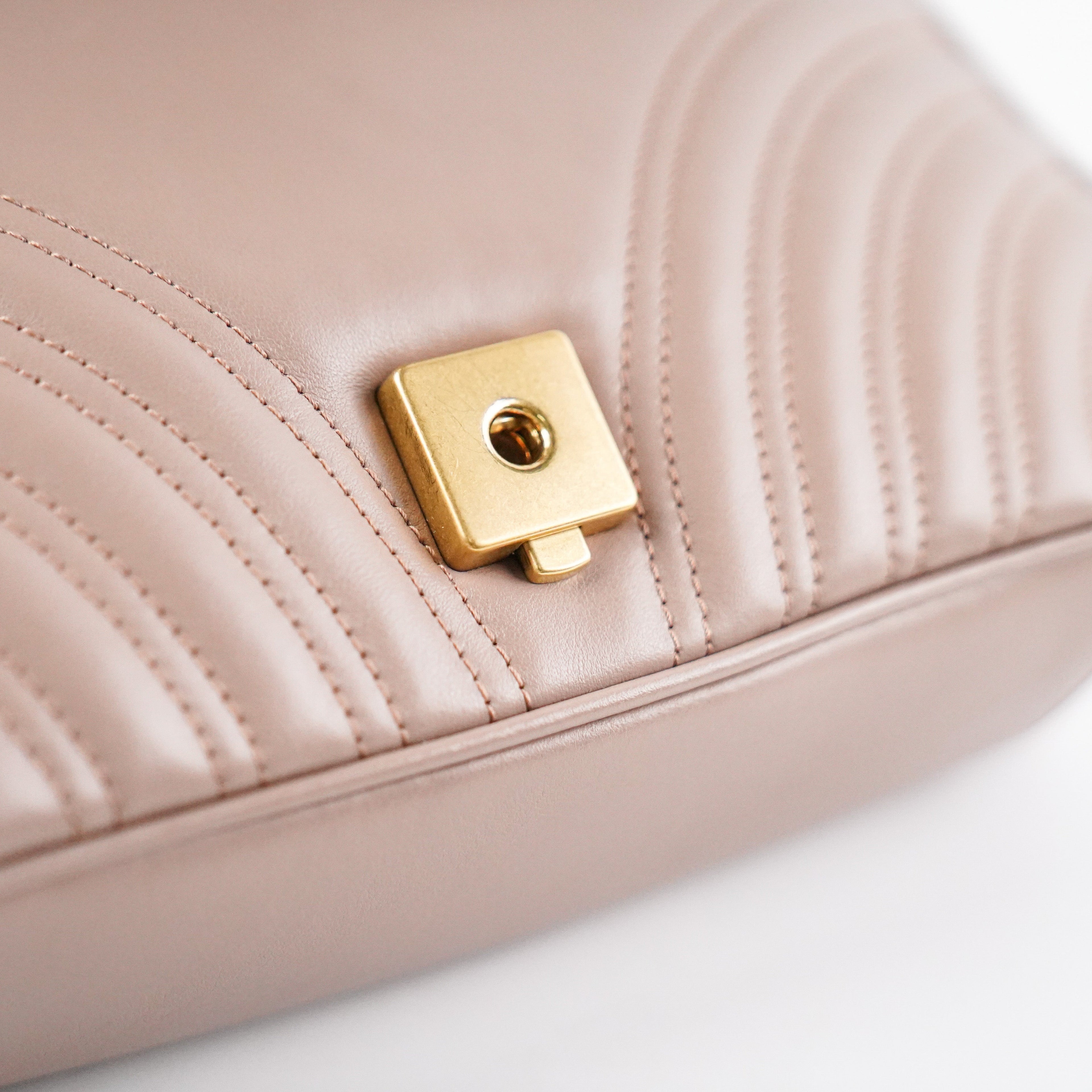 Gucci GG Marmont Matelasse Dust Pink Shoulder Bag