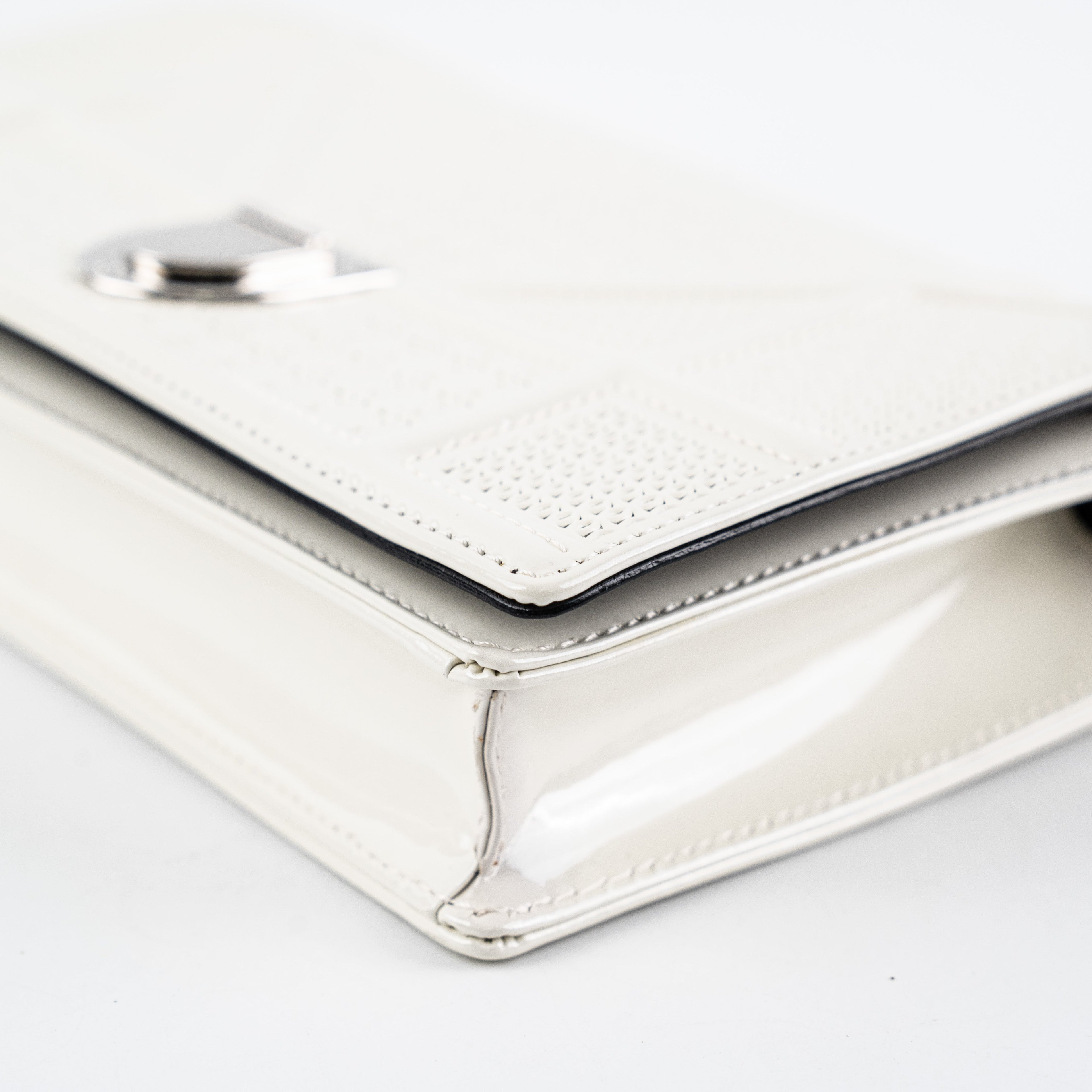 Dior Diorama Patent Wallet On Chain Woc Ivory