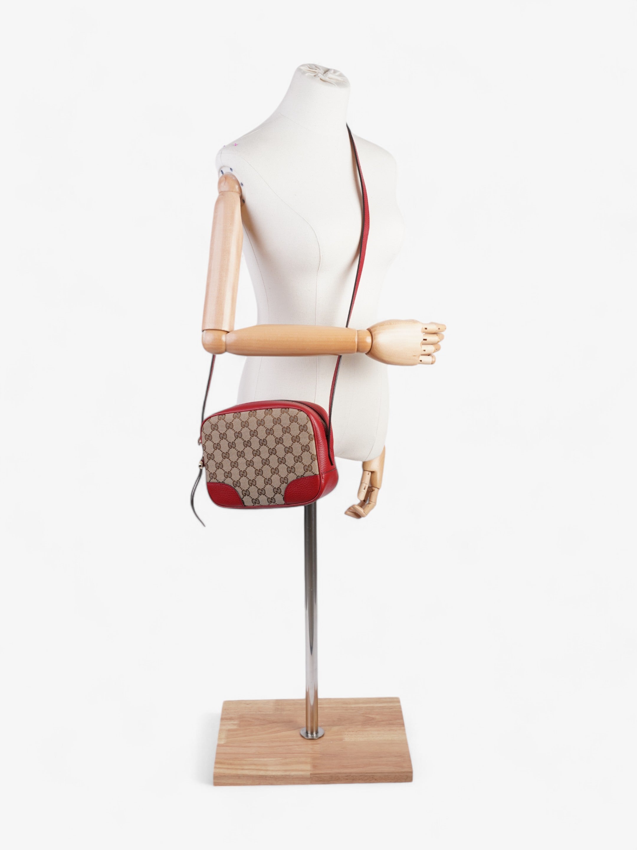 Gucci Bree GG Supreme / Red Canvas