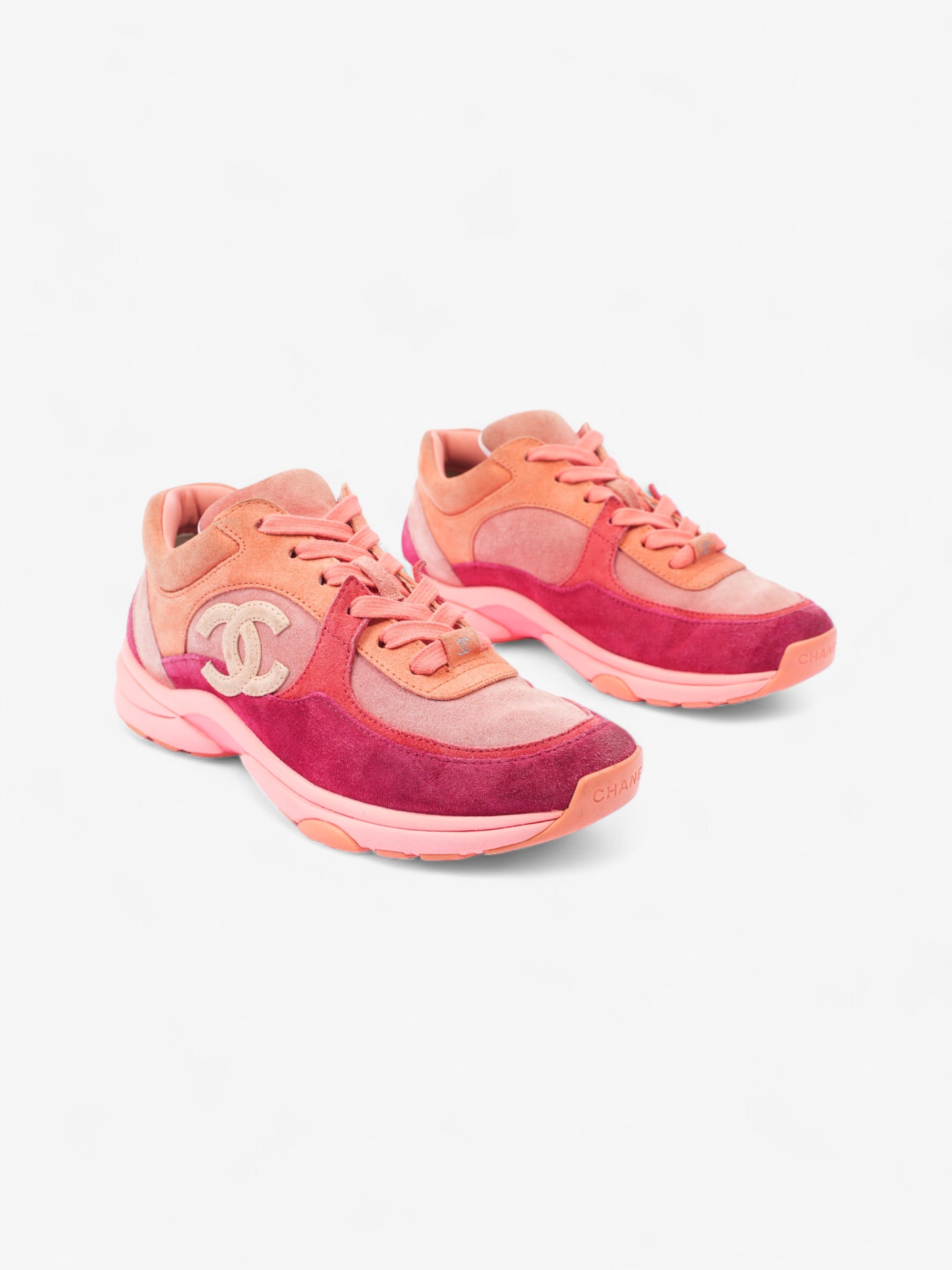 Chanel CC Runners  Pink / Salmon Suede EU 38 UK 5