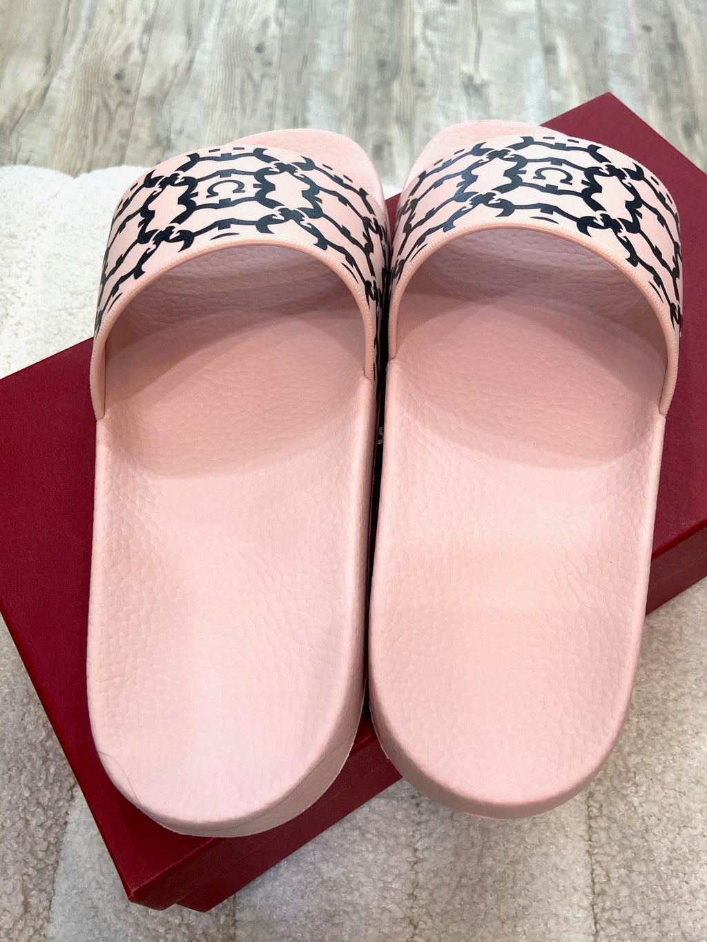 SALVATORE FERRAGAMO GROOVY PINK SLIDE SANDALS