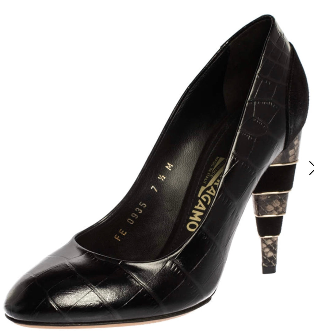 SALVATORE FERRAGAMO BLACK CROC LEATHER PUMPS
