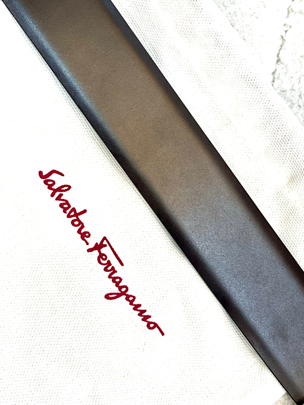 SALVATORE FERRAGAMO REVERSIBLE GANCINI BUCKLE BELT