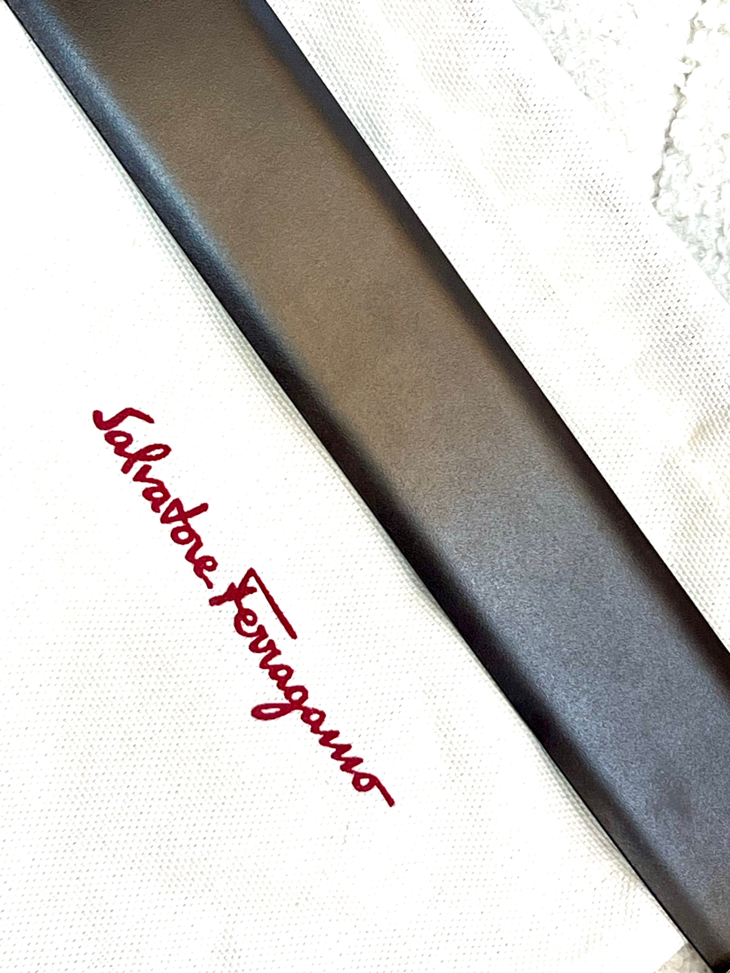 SALVATORE FERRAGAMO REVERSIBLE GANCINI BUCKLE BELT