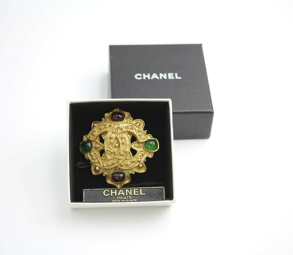 Chanel Vintage 94A Grapevine Gripoix Red and Green Gold-plated Rhombus Brooch